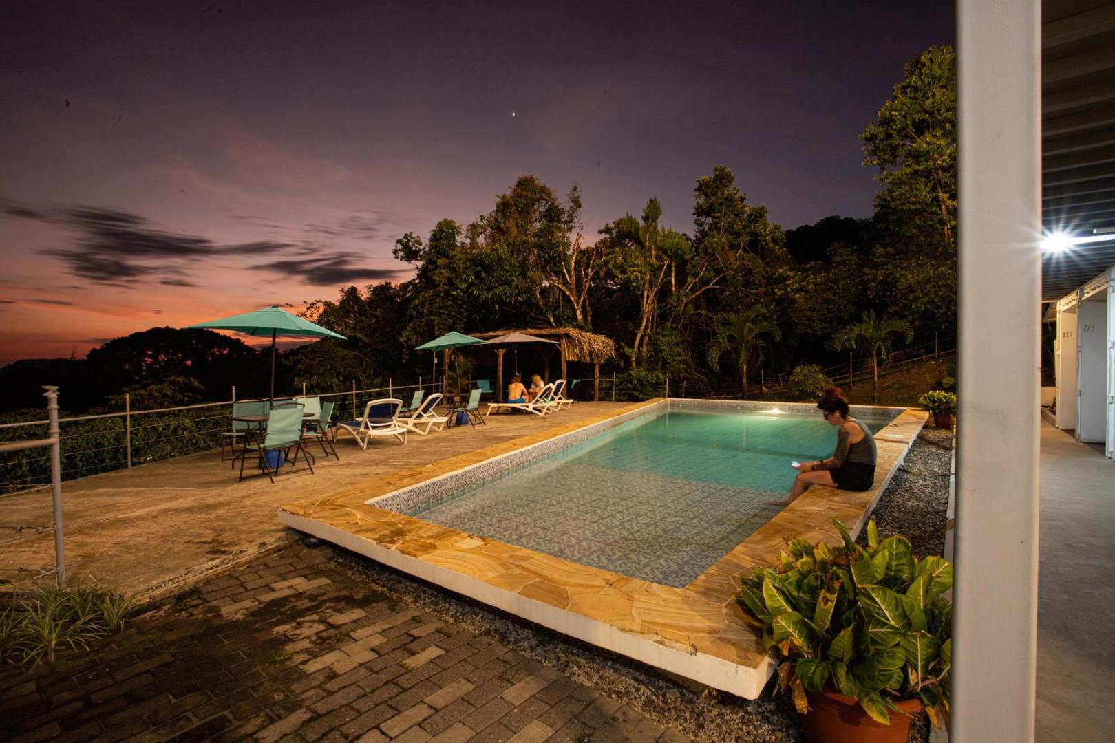 El Faro Beach Hotel El Faro Beach Hotel