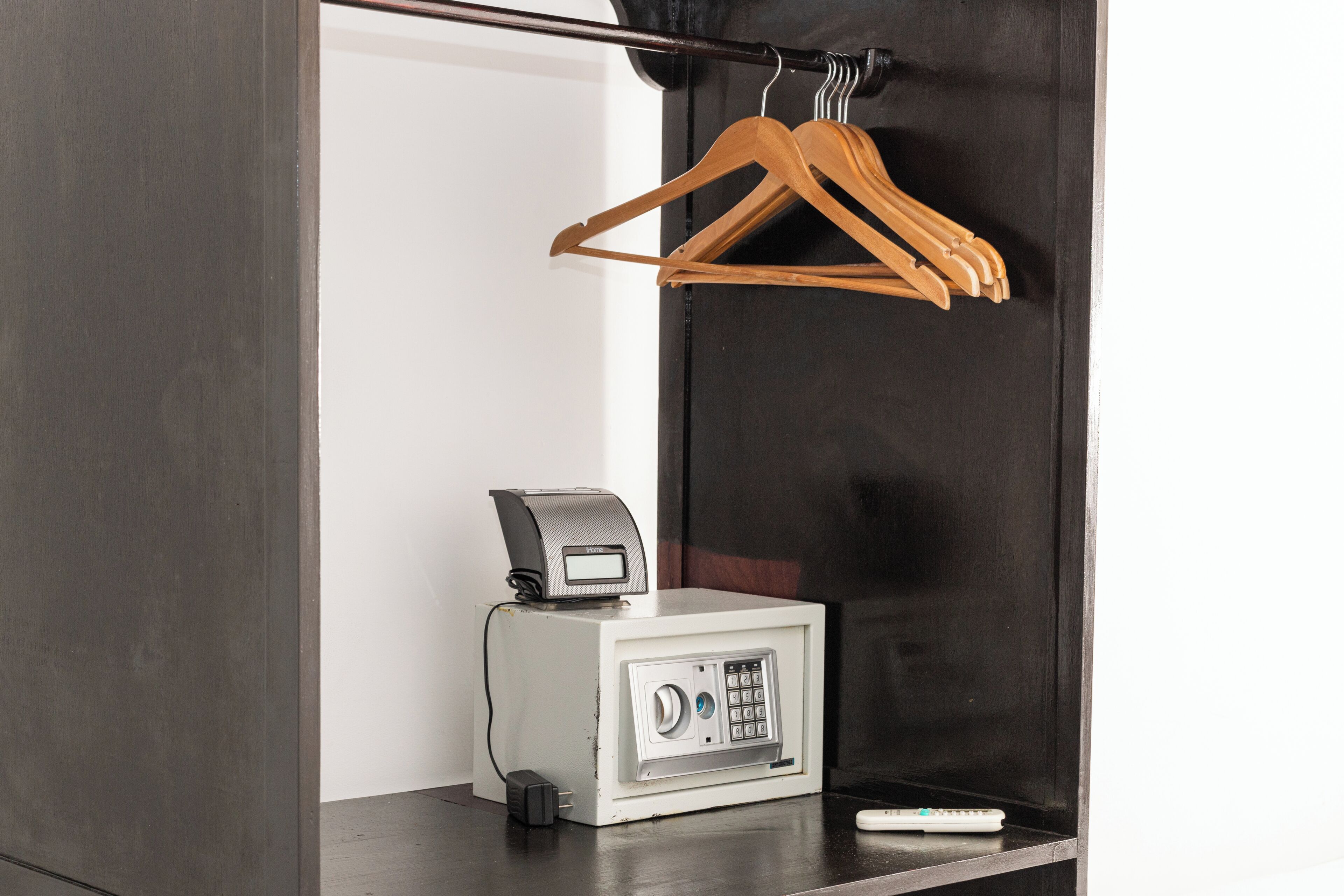 El Faro Beach Hotel El Faro Beach Hotel