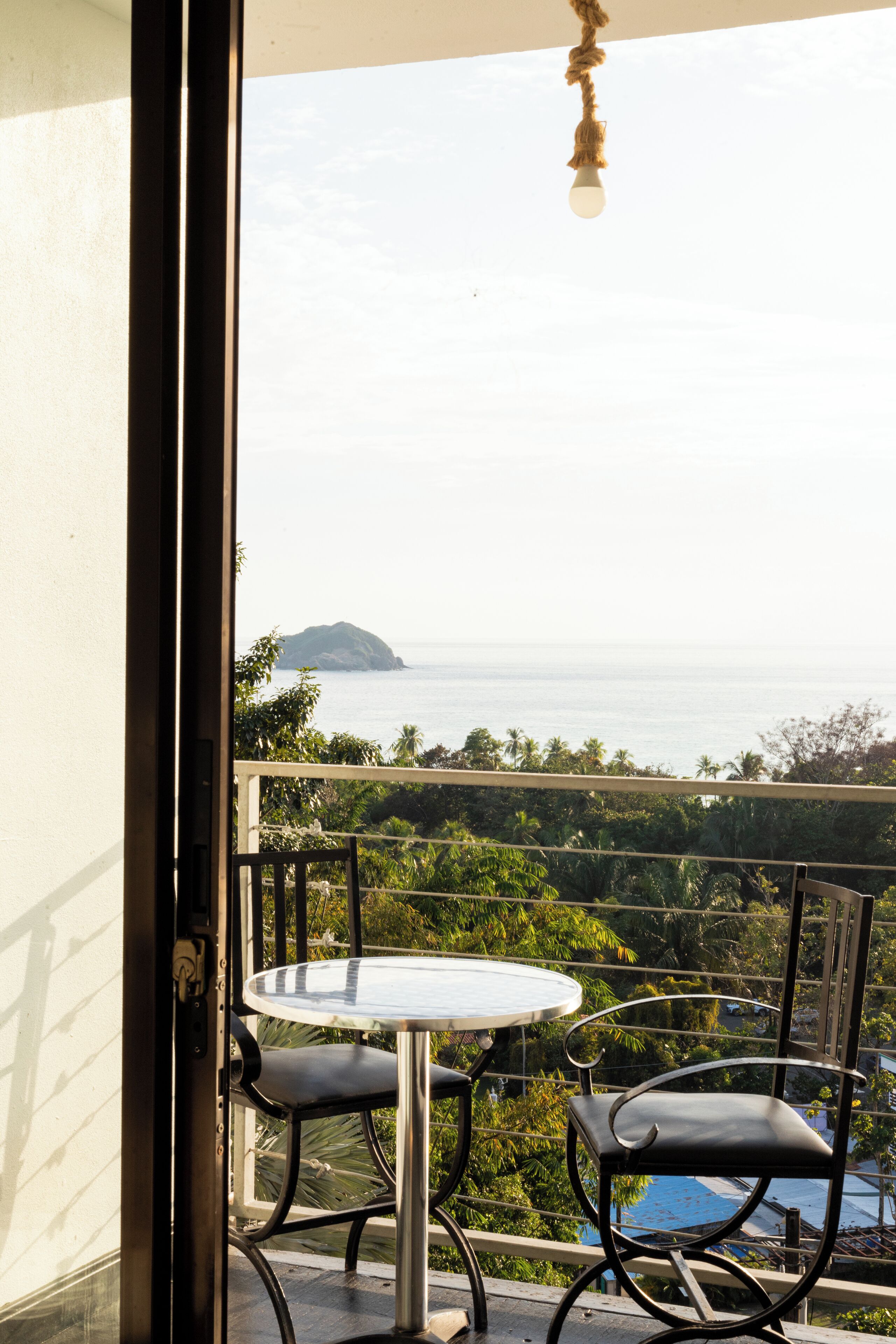 El Faro Beach Hotel El Faro Beach Hotel