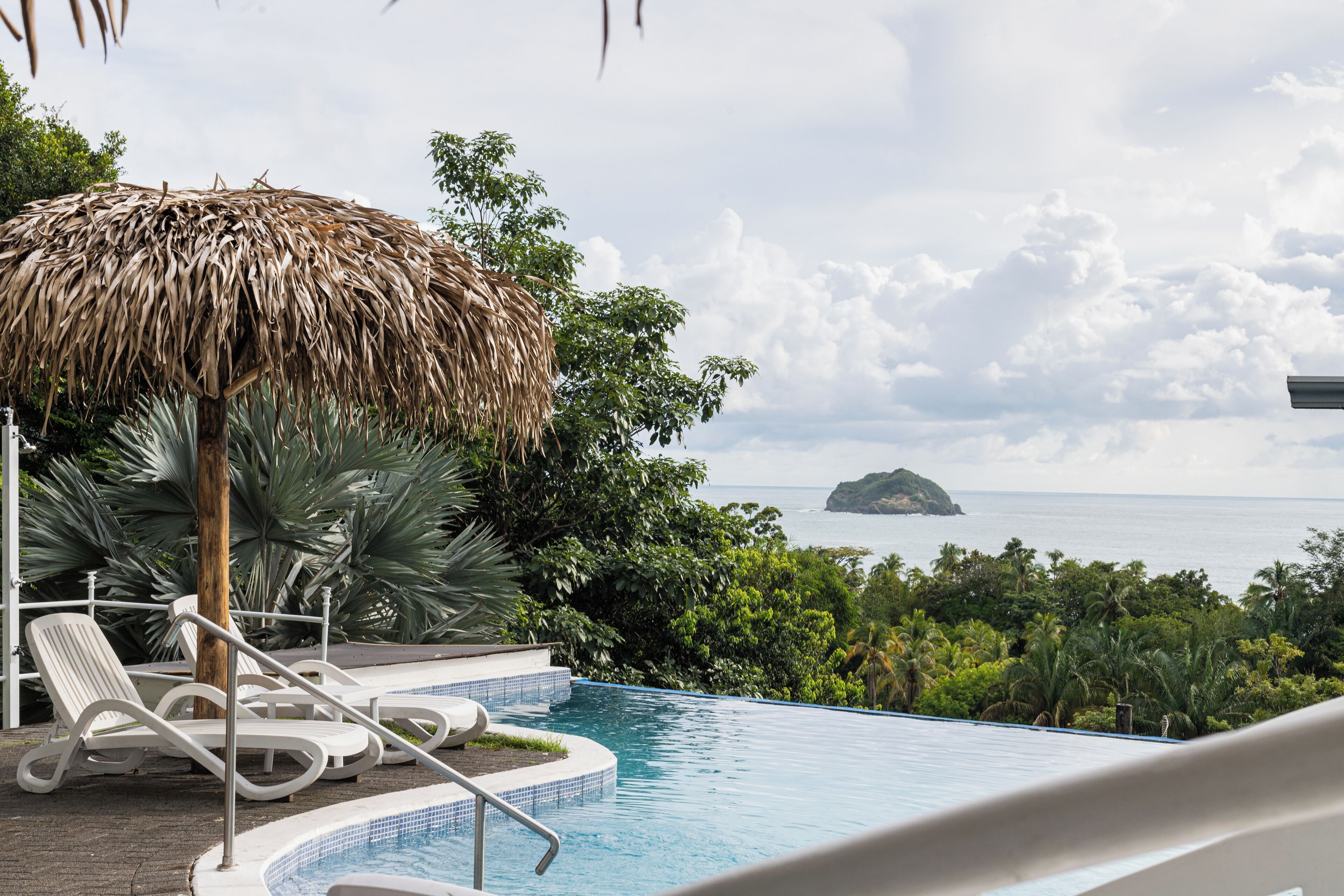 El Faro Beach Hotel El Faro Beach Hotel