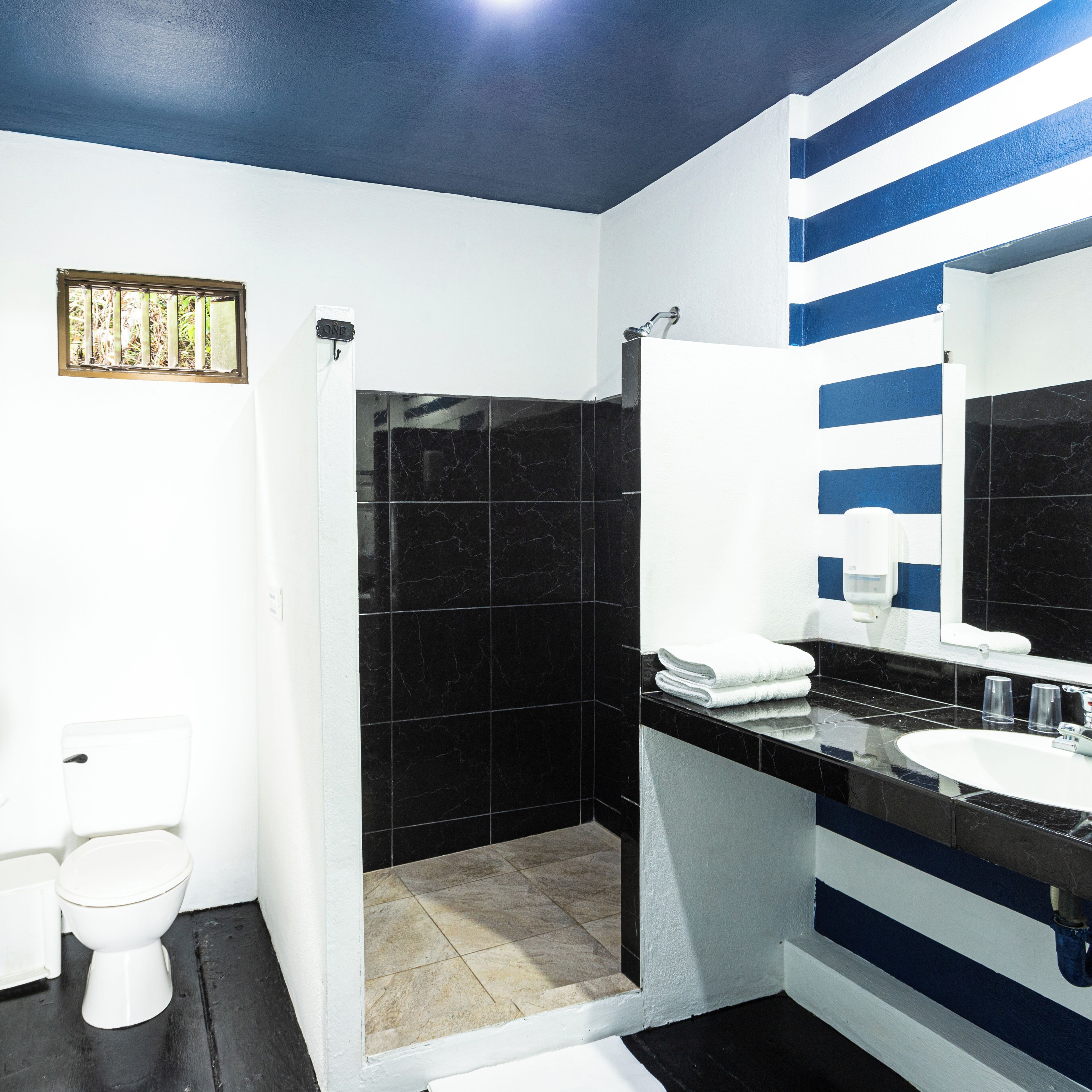 El Faro Beach Hotel El Faro Beach Hotel