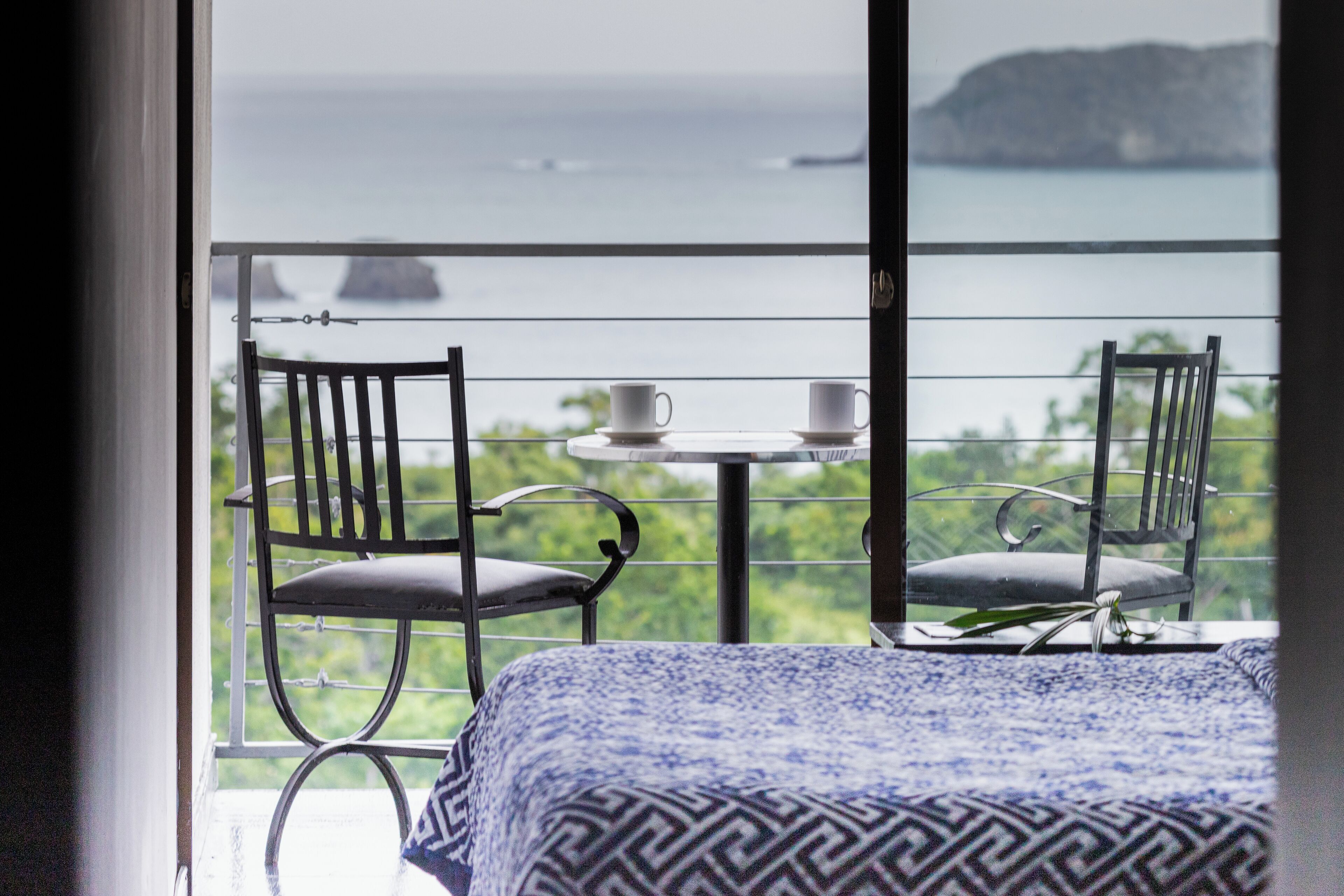 El Faro Beach Hotel El Faro Beach Hotel