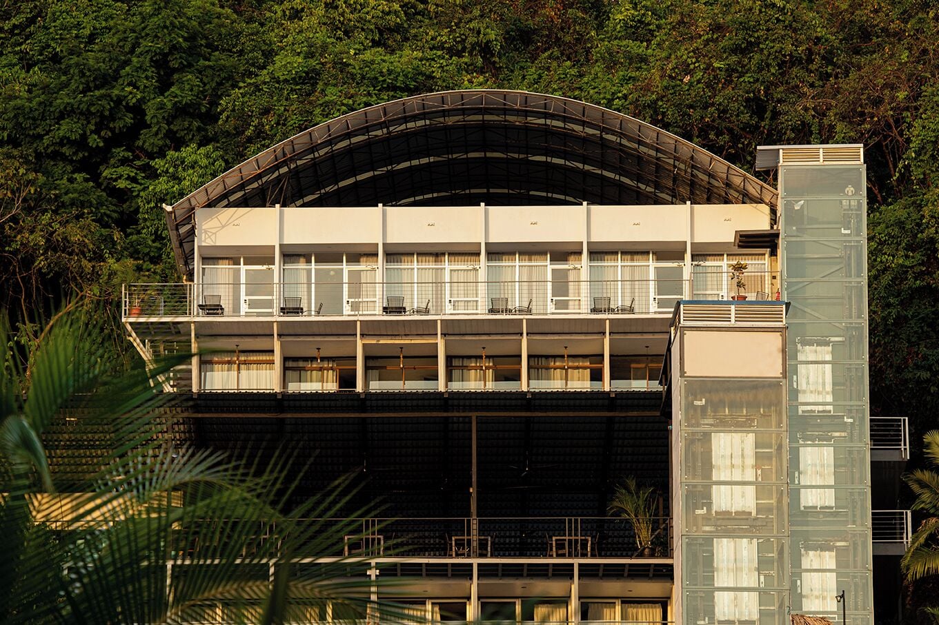 El Faro Beach Hotel El Faro Beach Hotel