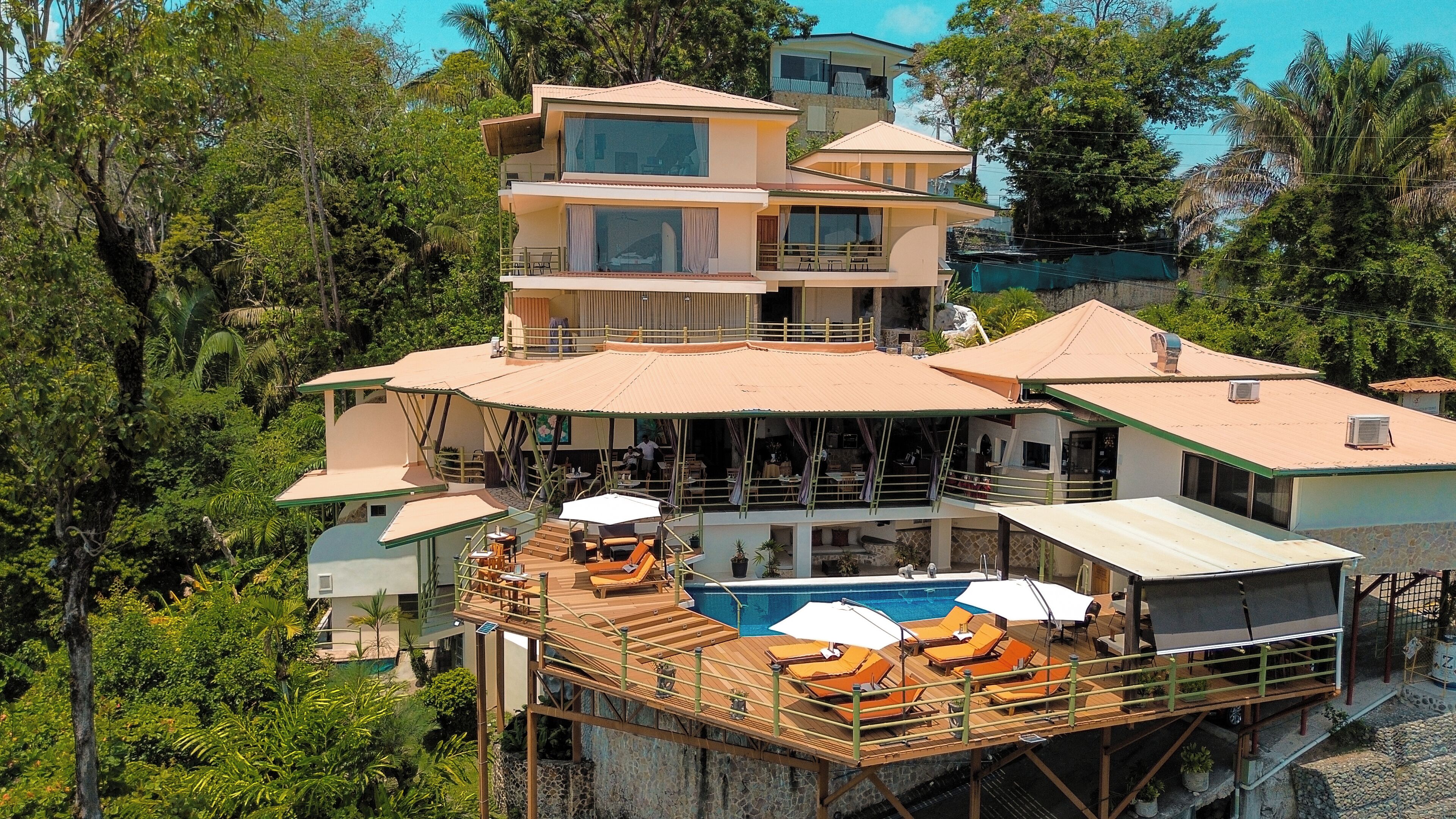 Issimo Suites Boutique Hotel & Spa Issimo Suites Boutique Hotel & Spa