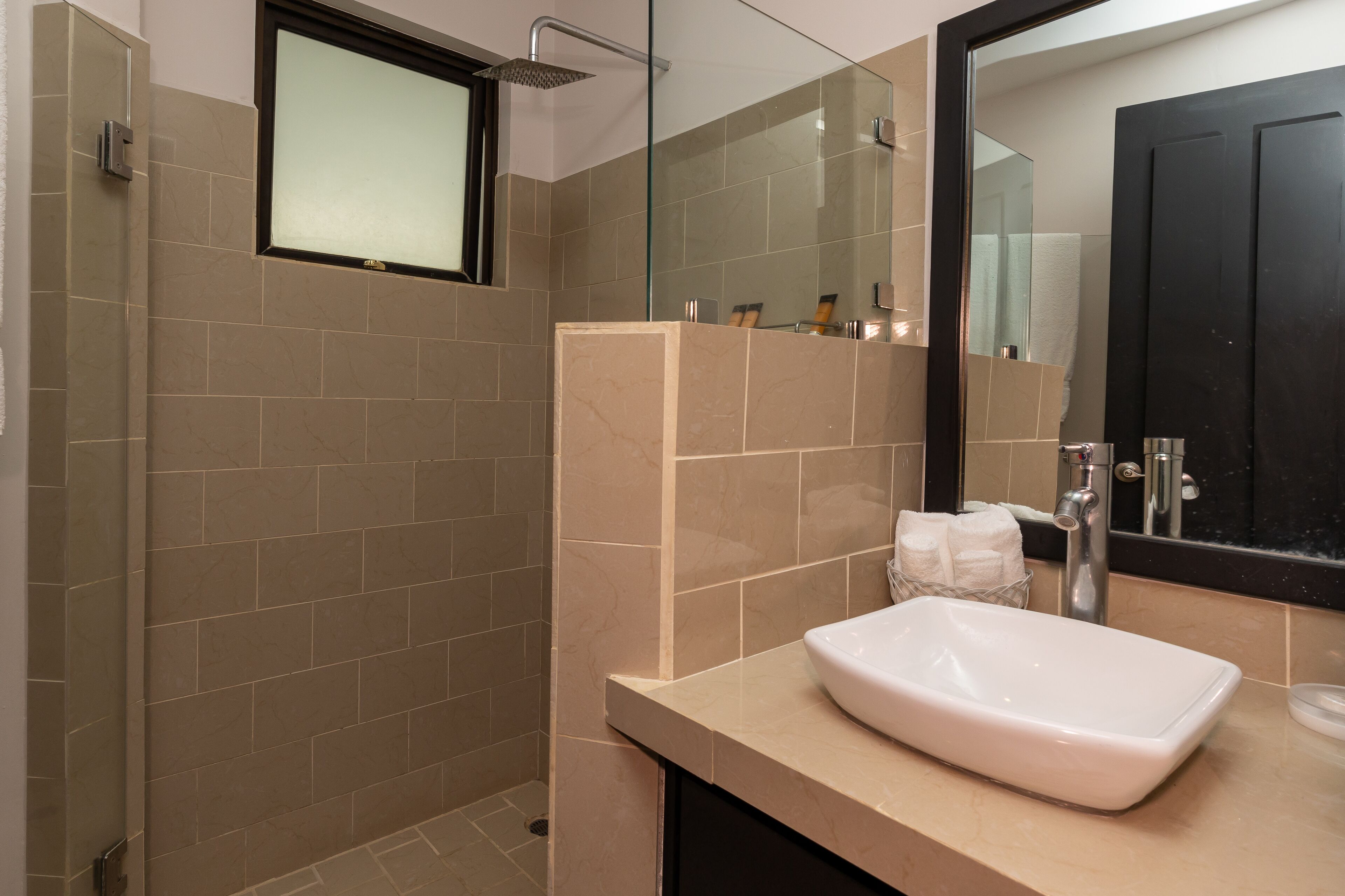 Shana by The Beach Manuel Antonio Shana by The Beach Manuel Antonio