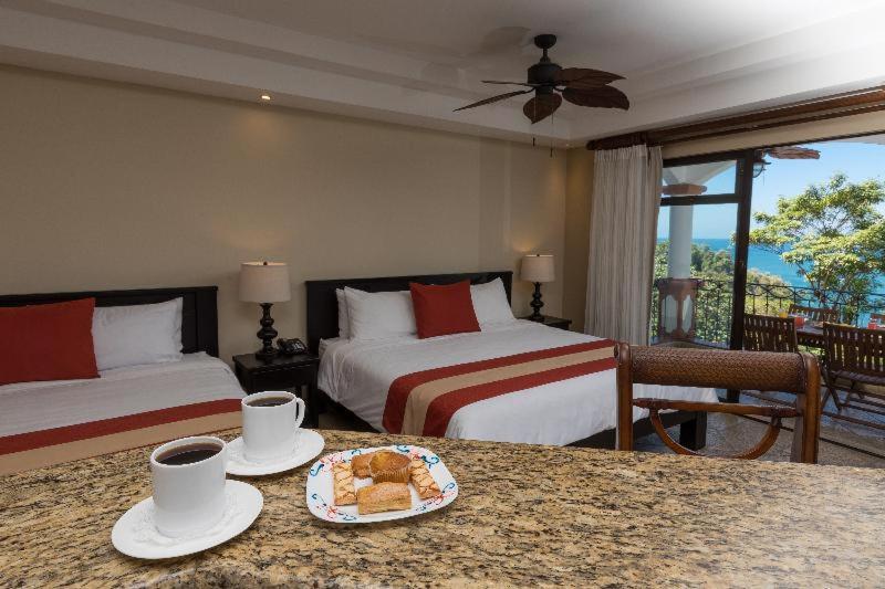 Shana by The Beach Manuel Antonio Shana by The Beach Manuel Antonio