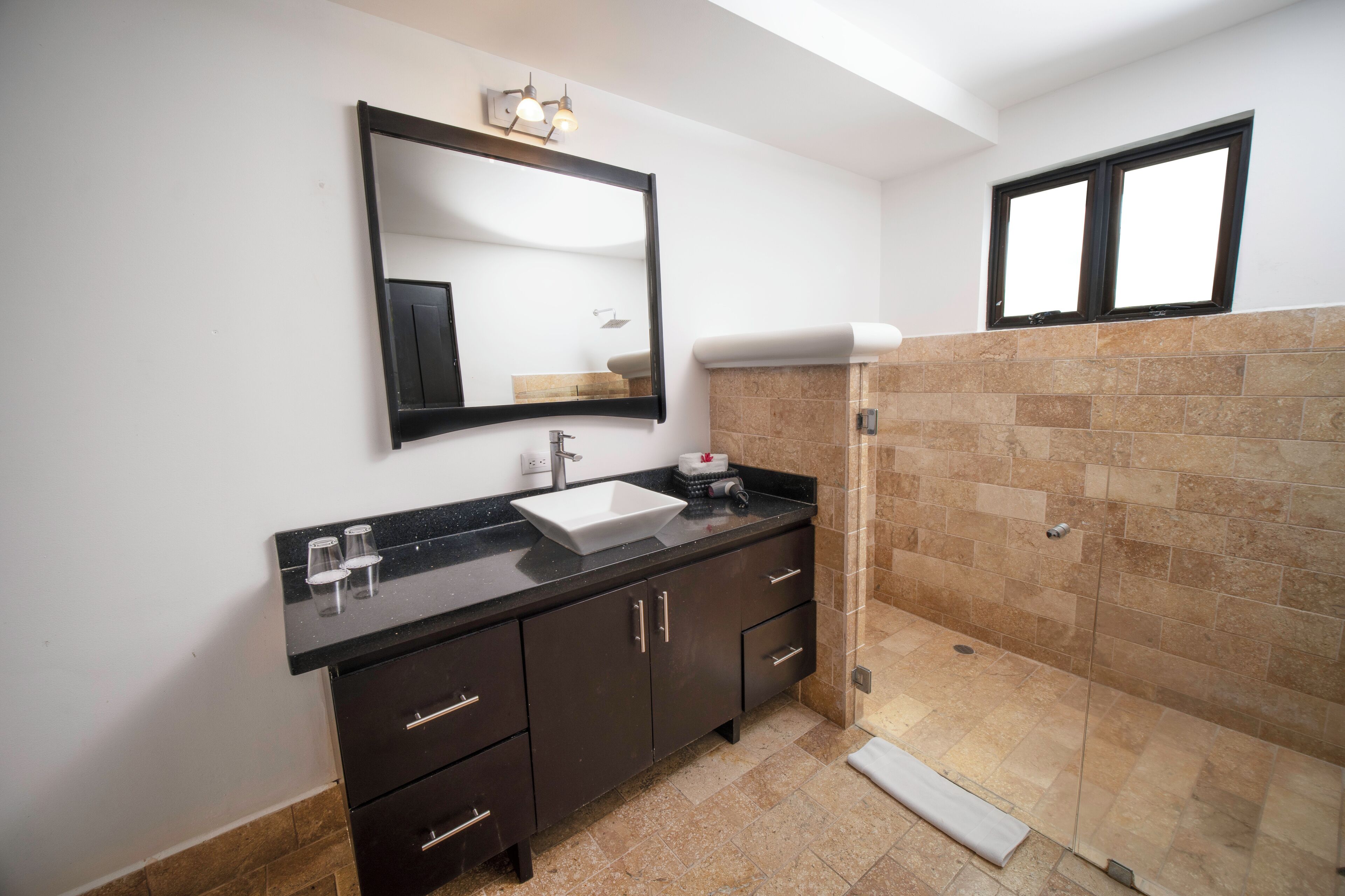 Shana by The Beach Manuel Antonio Shana by The Beach Manuel Antonio