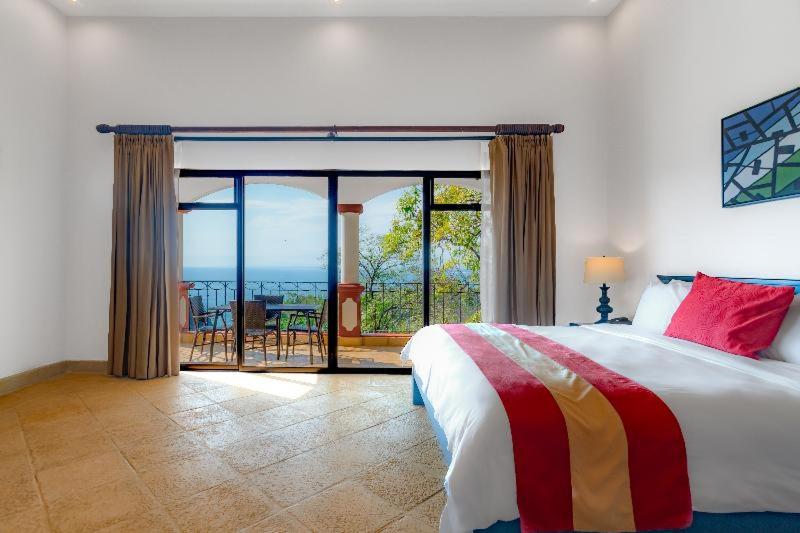 Shana by The Beach Manuel Antonio Shana by The Beach Manuel Antonio