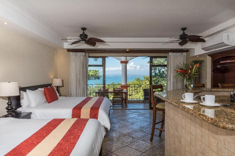 Shana by The Beach Manuel Antonio Shana by The Beach Manuel Antonio