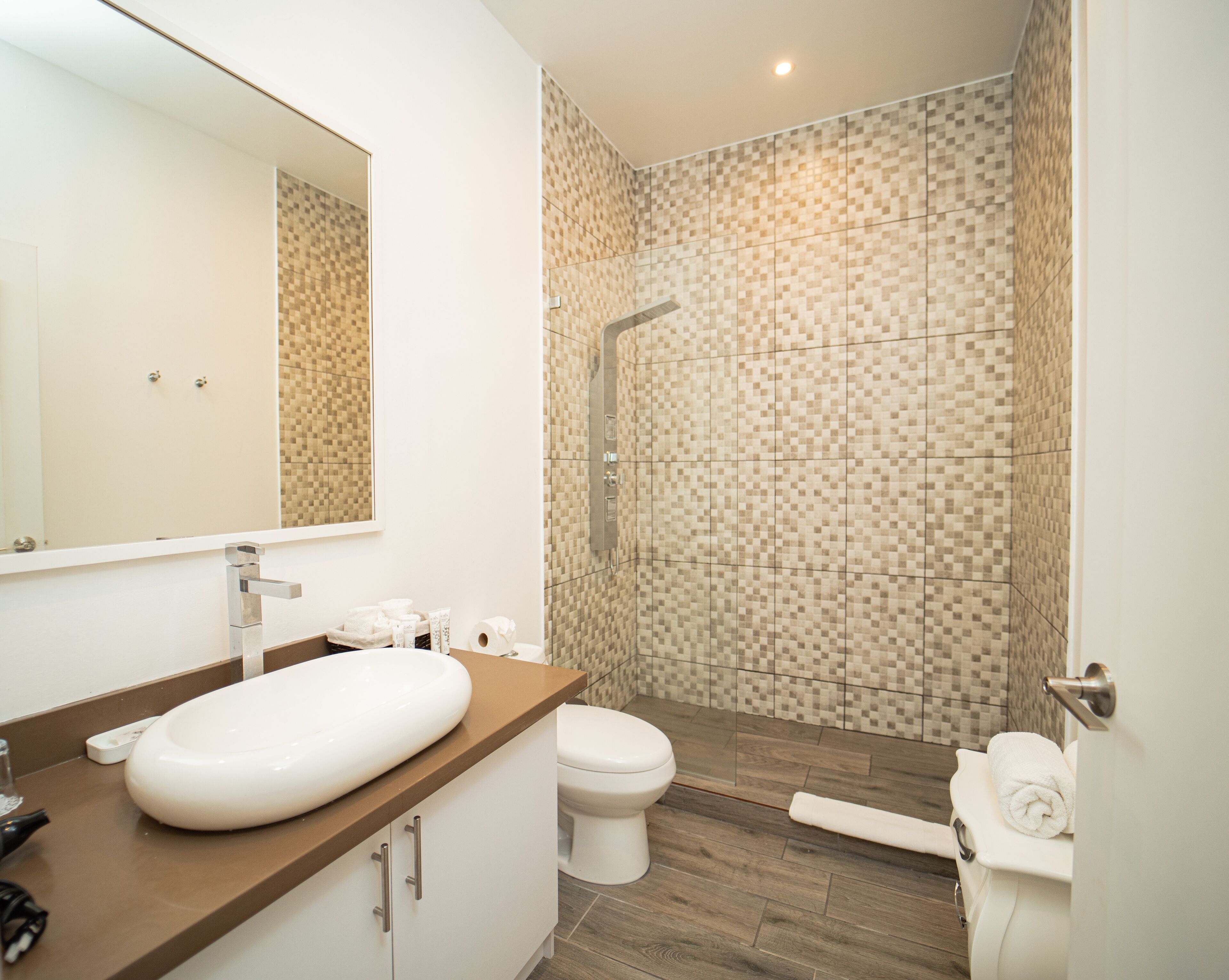 Shana by The Beach Manuel Antonio Shana by The Beach Manuel Antonio