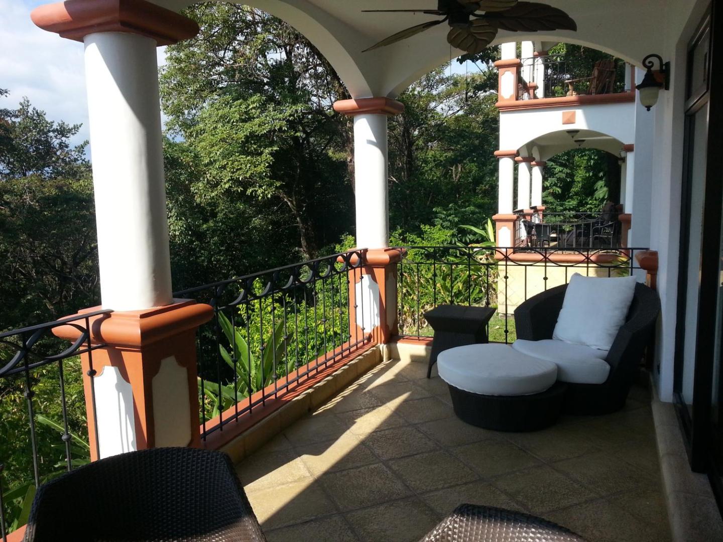 Shana by The Beach Manuel Antonio Shana by The Beach Manuel Antonio