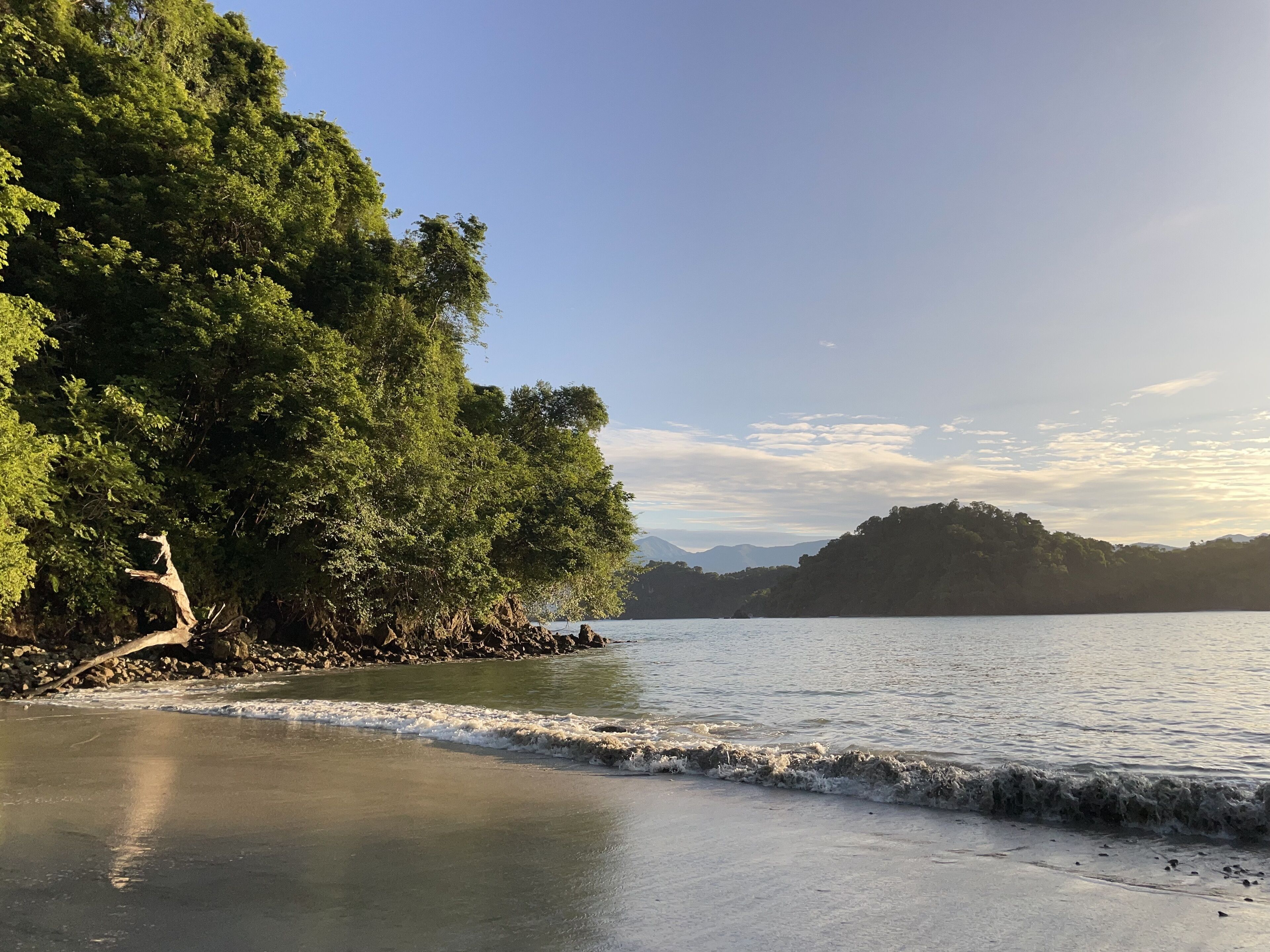 Shana by The Beach Manuel Antonio Shana by The Beach Manuel Antonio