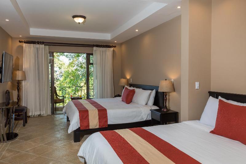 Shana by The Beach Manuel Antonio Shana by The Beach Manuel Antonio