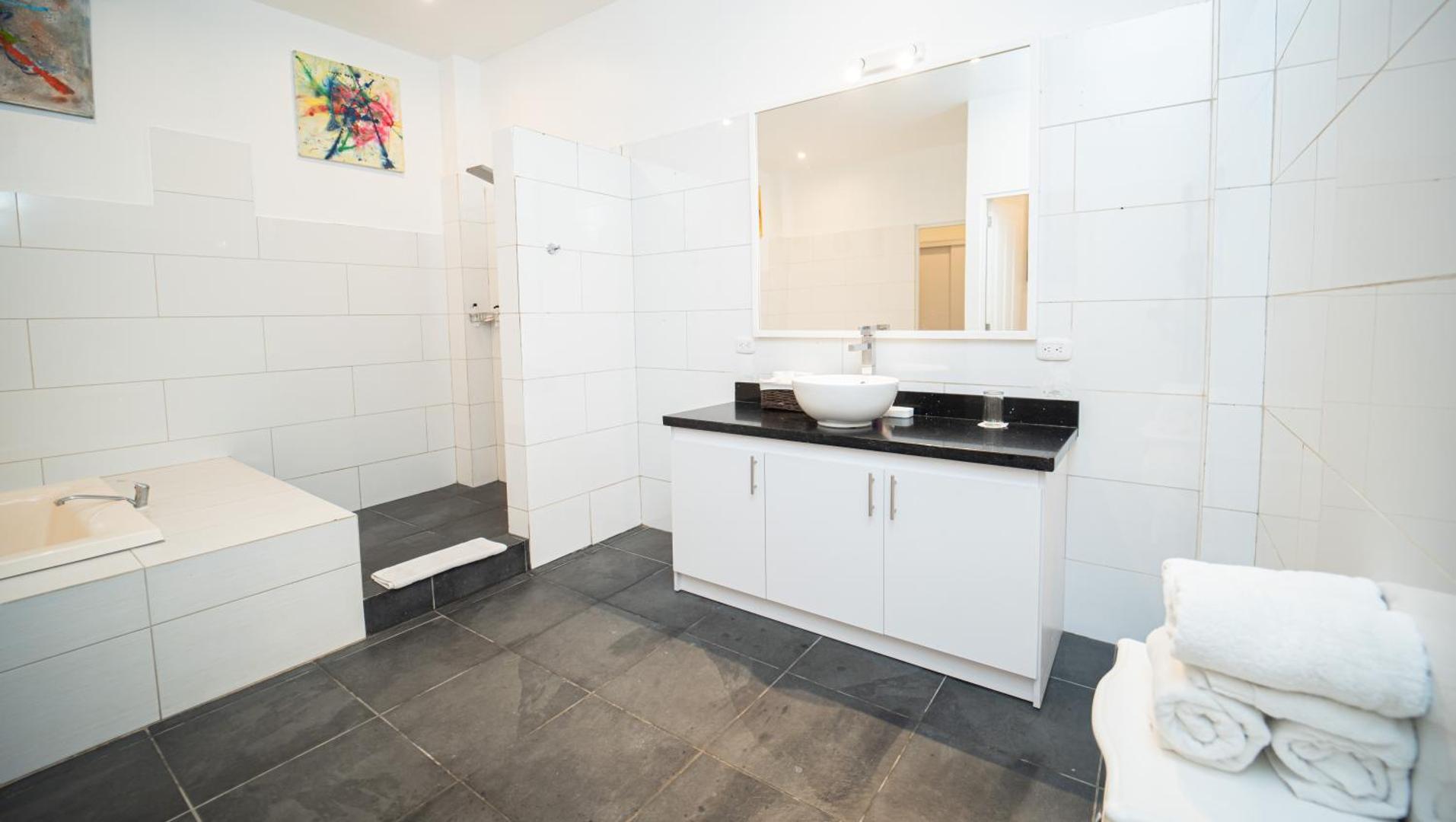 Shana by The Beach Manuel Antonio Shana by The Beach Manuel Antonio