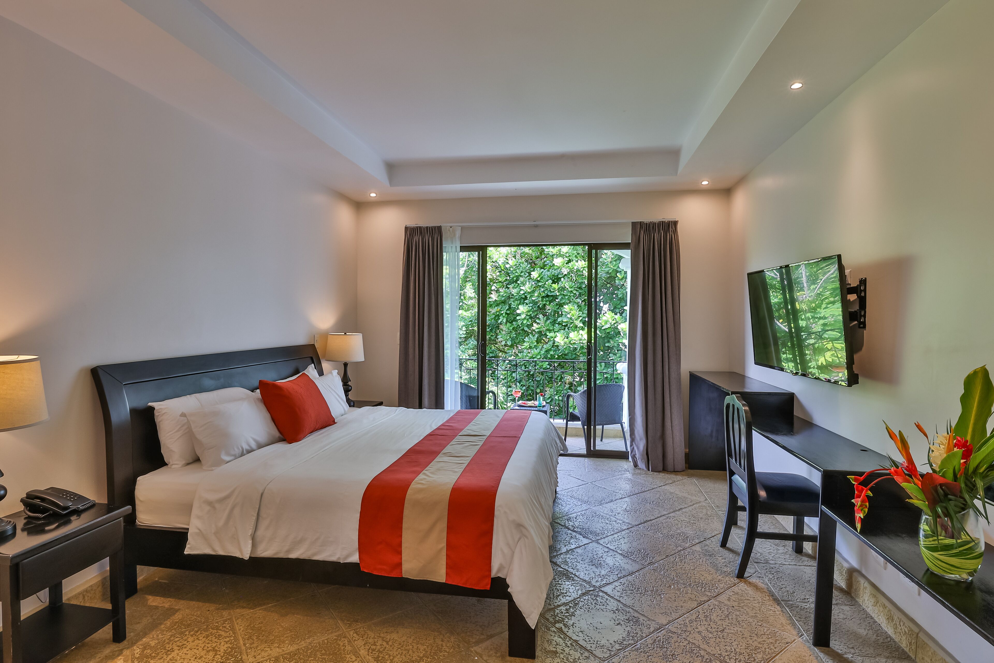 Shana by The Beach Manuel Antonio Shana by The Beach Manuel Antonio