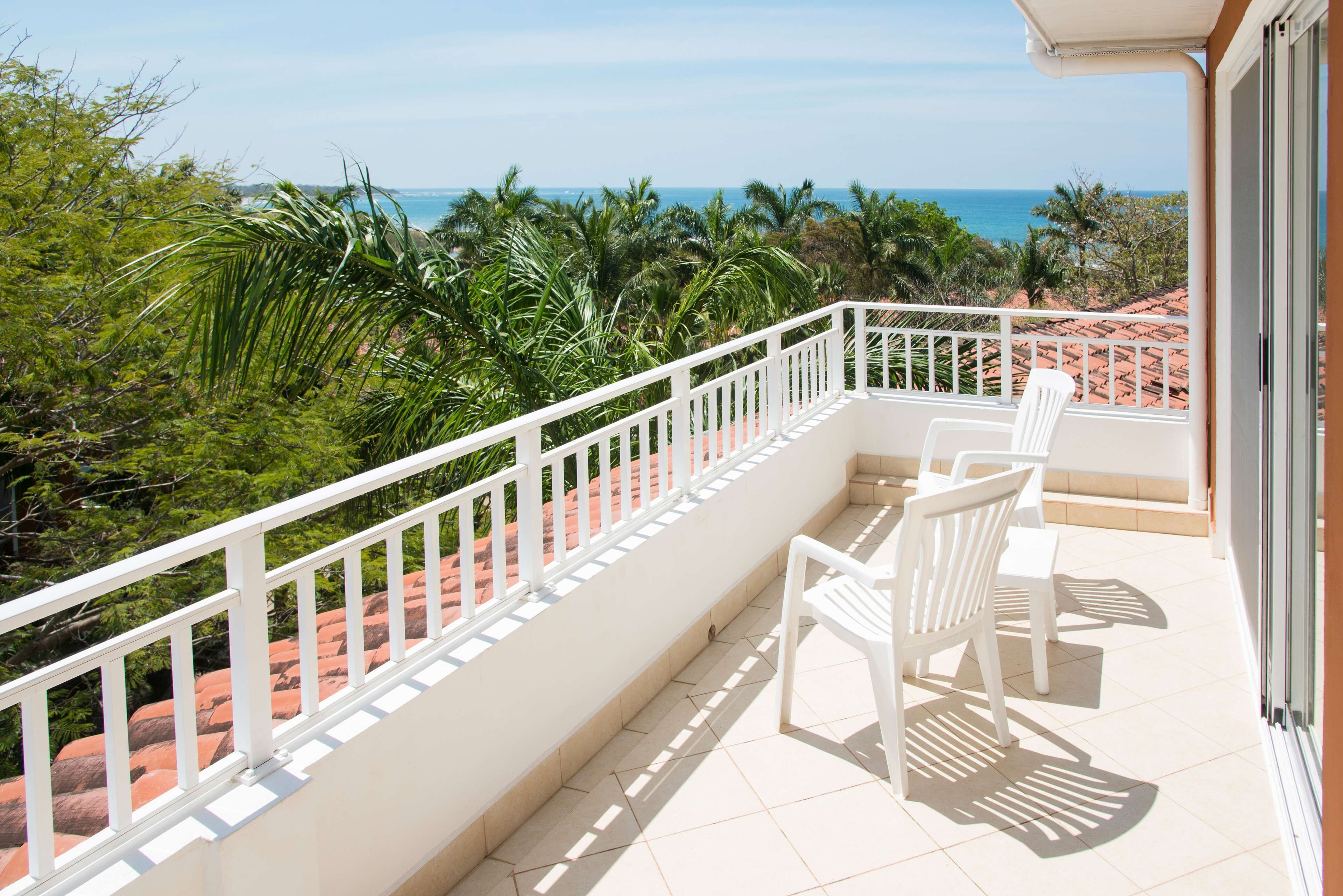 Occidental Tamarindo