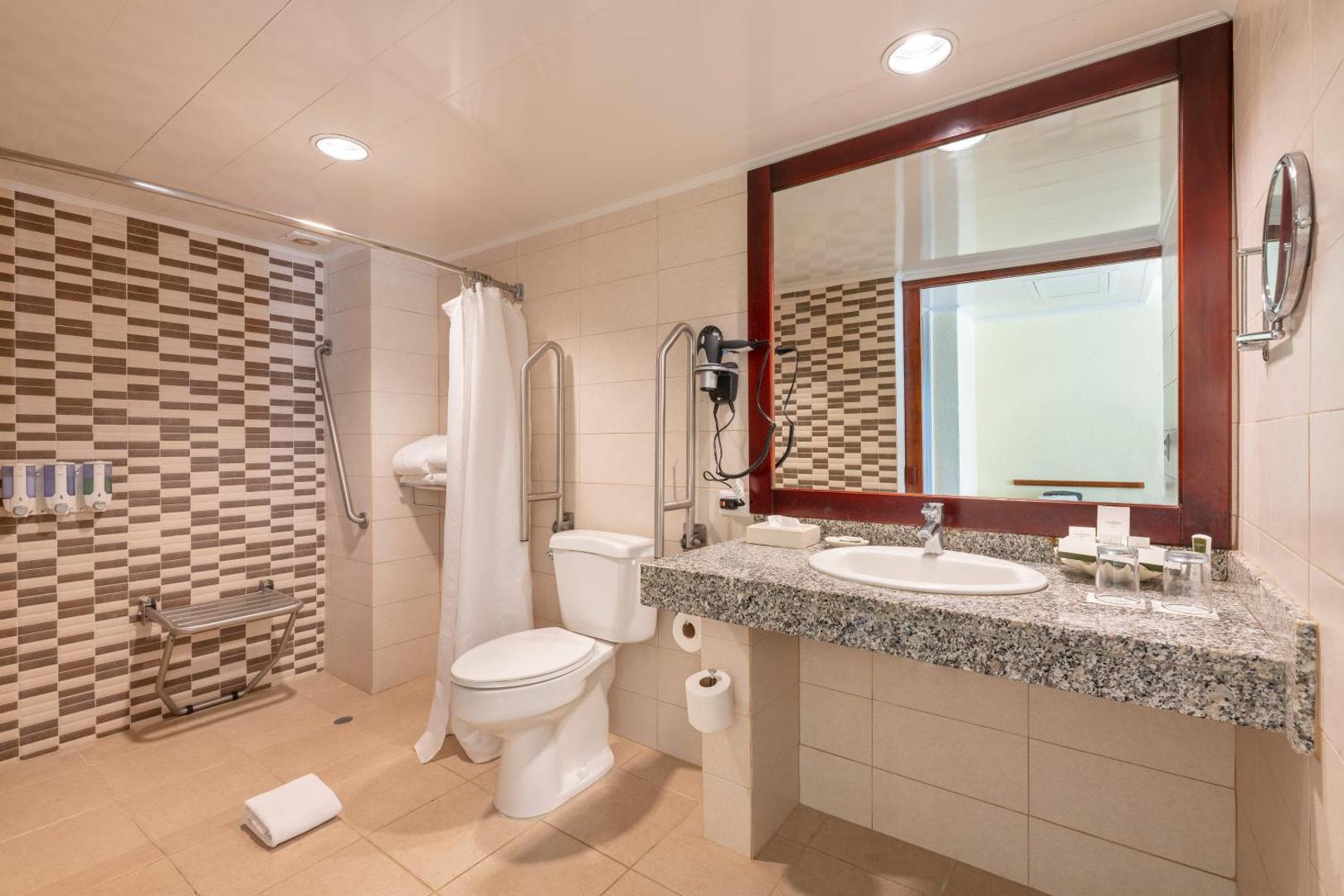 Occidental Tamarindo