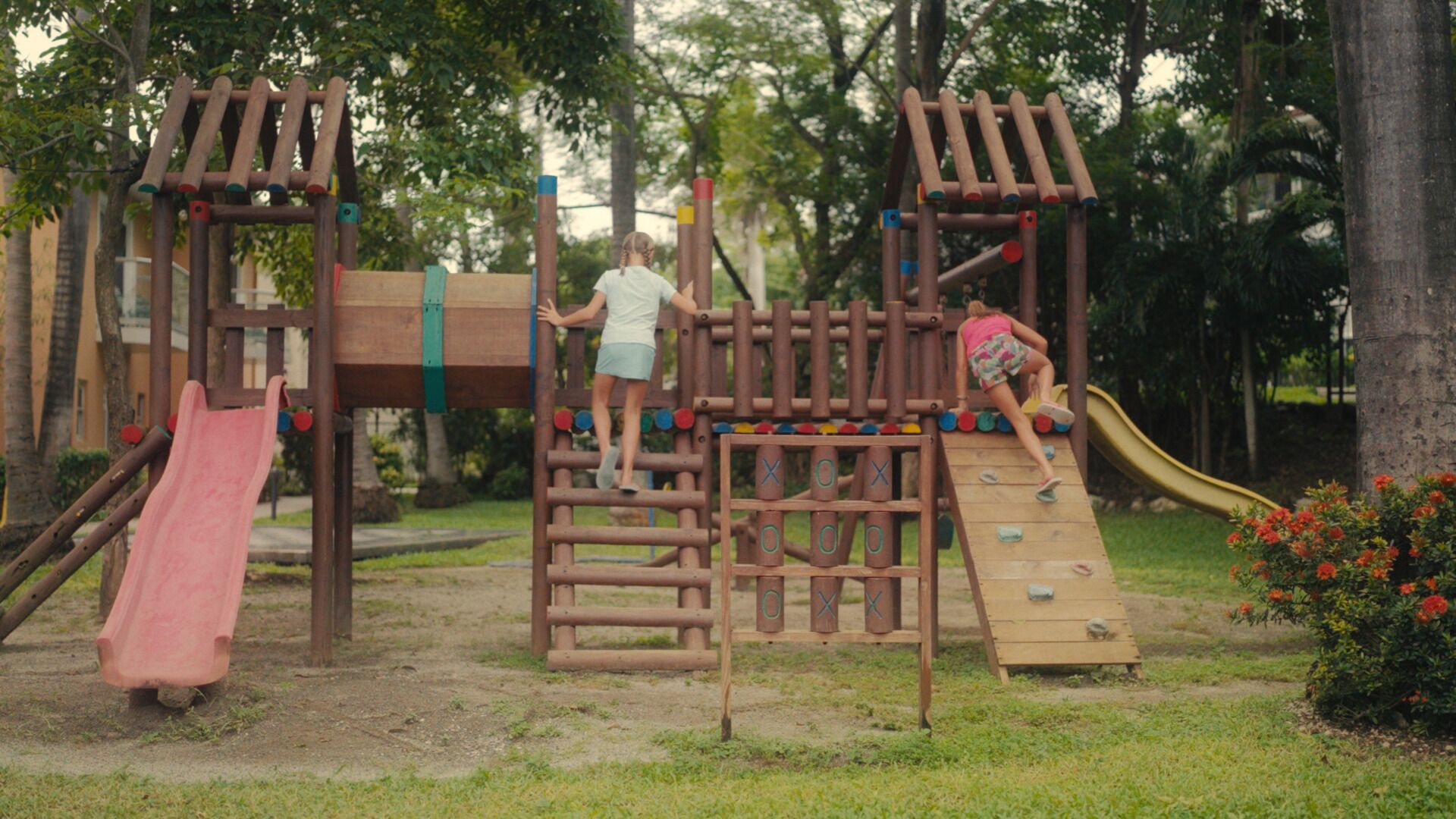 Occidental Tamarindo