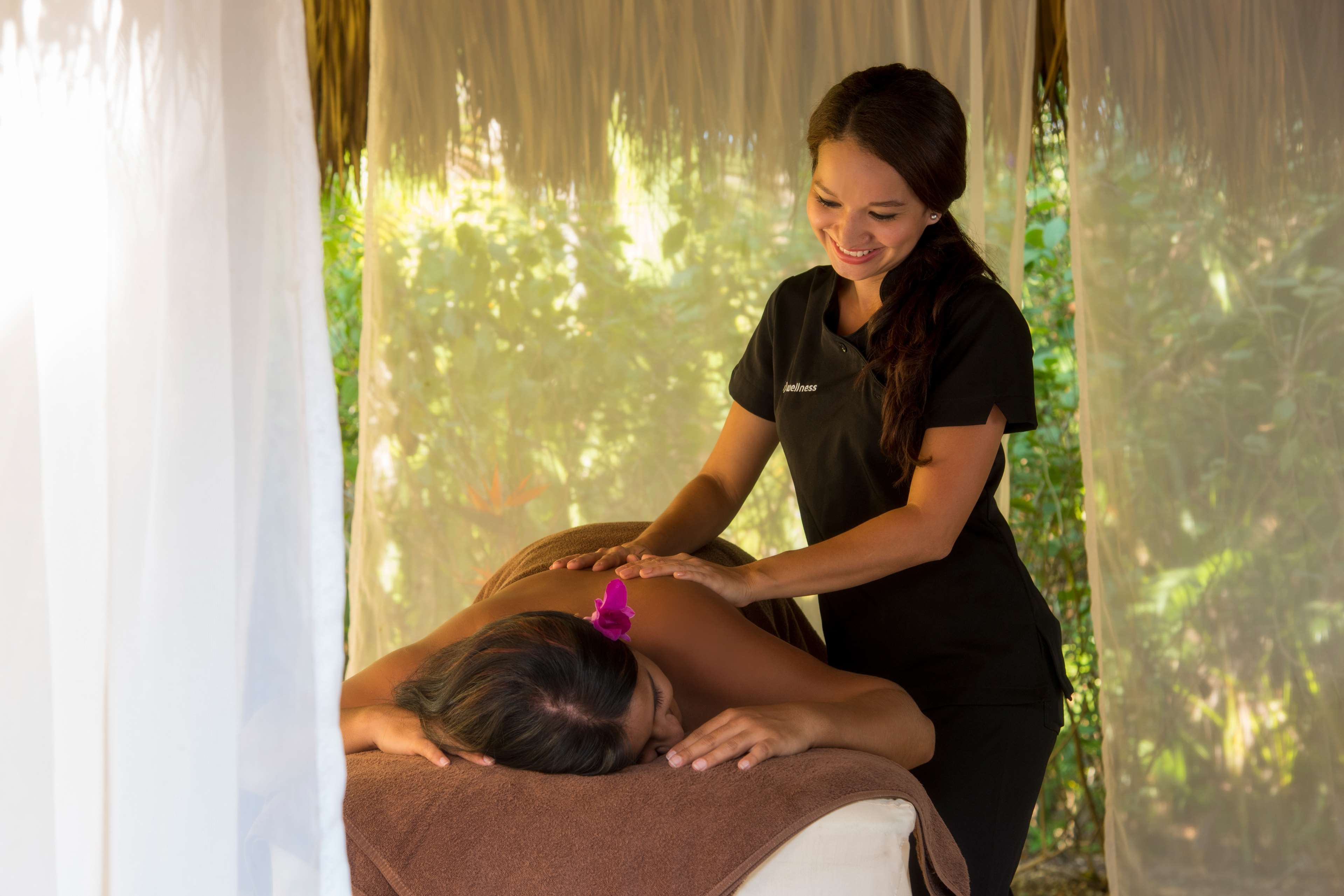 Occidental Tamarindo