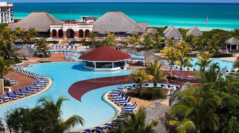 Memories Paraiso Azul Beach Resort