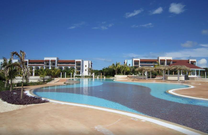 Memories Paraiso Azul Beach Resort