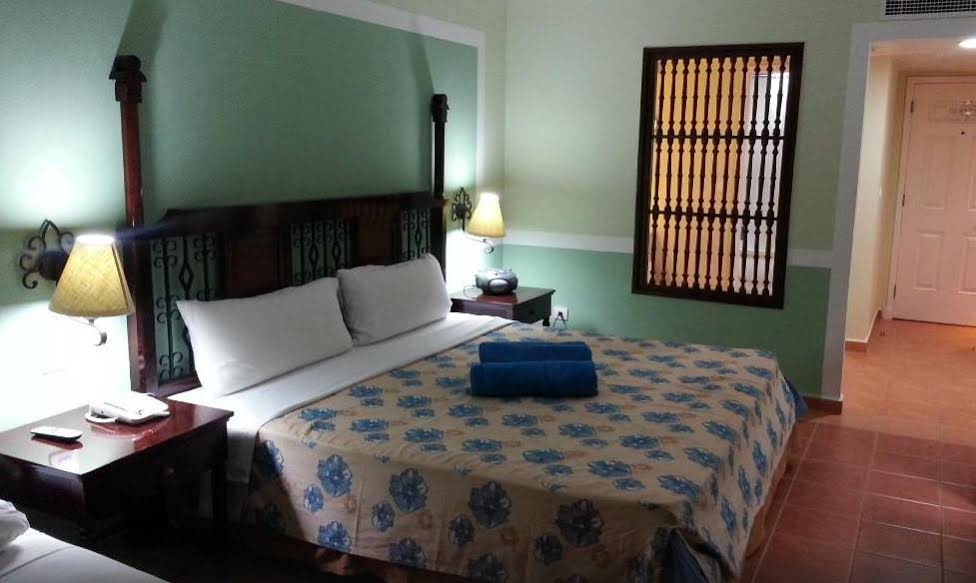 Memories Paraiso Azul Beach Resort