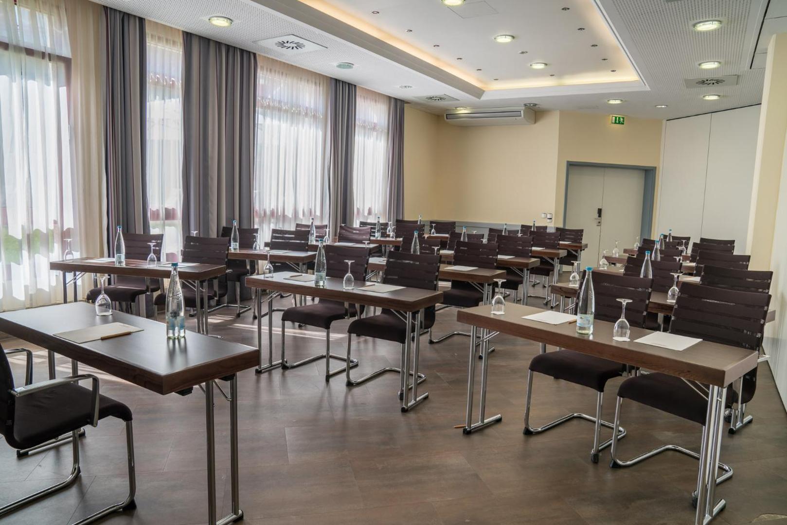 LOFTSTYLE Hotel Gerlingen, Sure Hotel Collection by Best Western, Gerlingen LOFTSTYLE Hotel Gerlingen, Sure Hotel Collection by Best Western, Gerlingen
