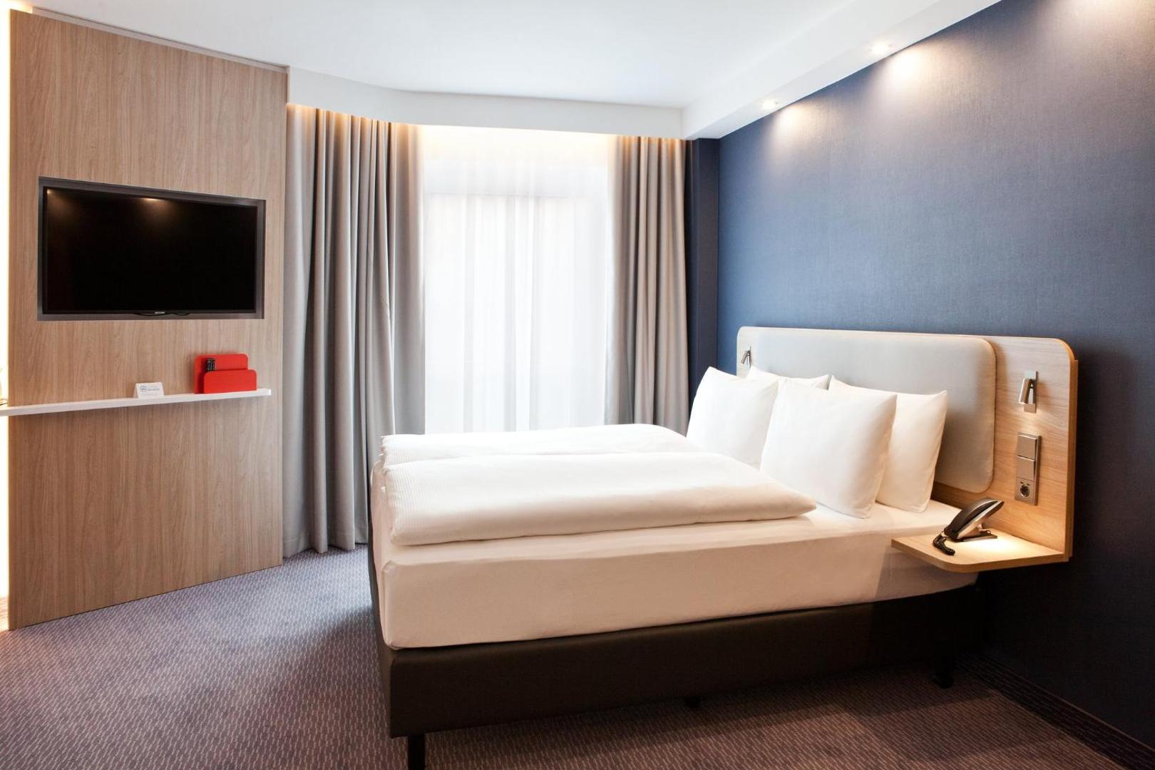 Holiday Inn Express Göppingen Holiday Inn Express Göppingen