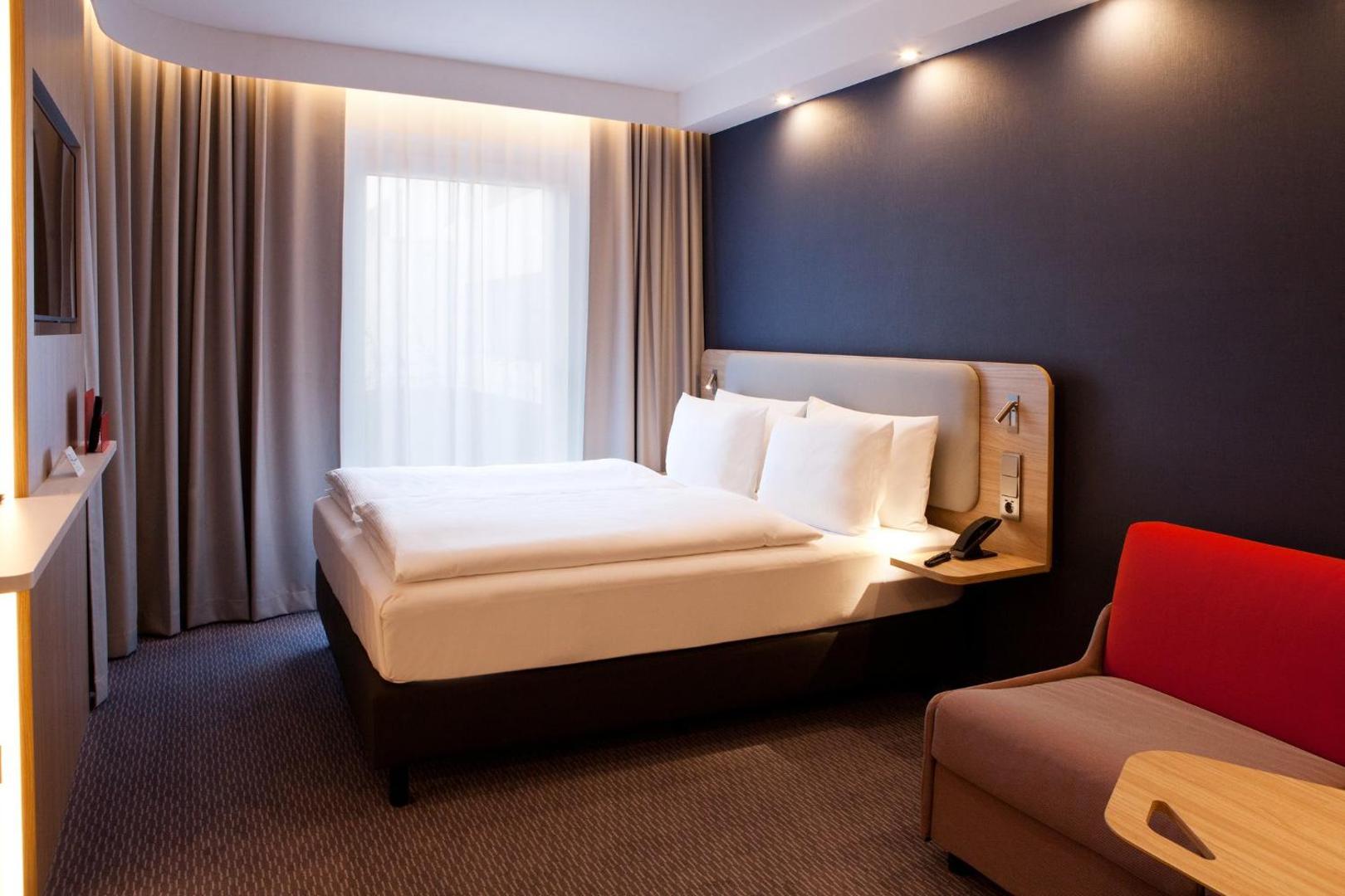Holiday Inn Express Göppingen Holiday Inn Express Göppingen