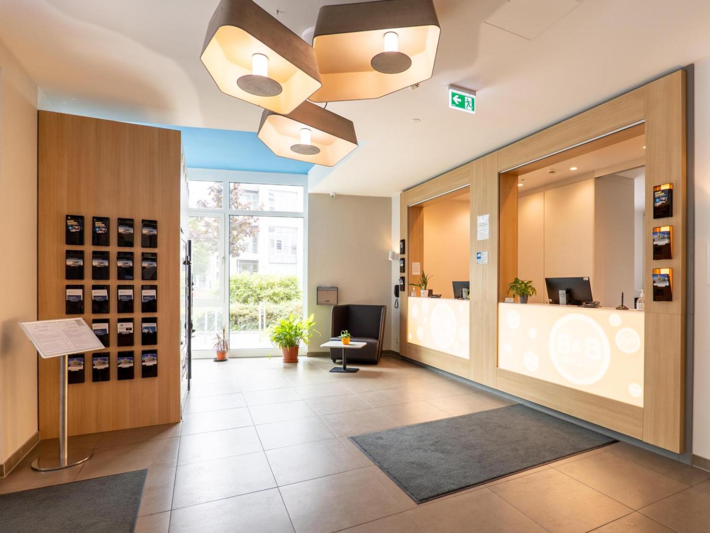 B&B Hotel Stuttgart-Airport/Messe B&B Hotel Stuttgart-Airport/Messe