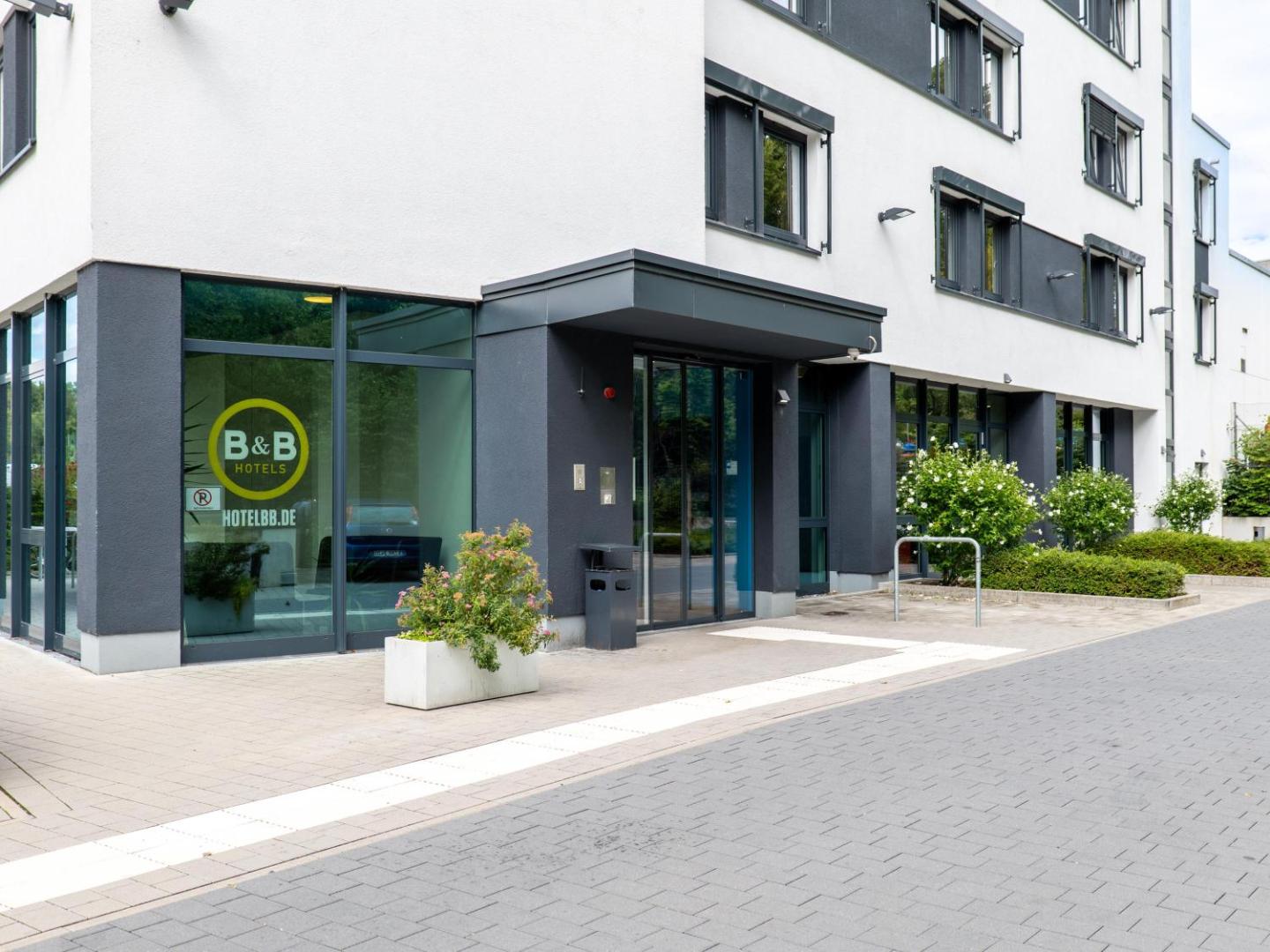 B&B Hotel Stuttgart-Airport/Messe B&B Hotel Stuttgart-Airport/Messe