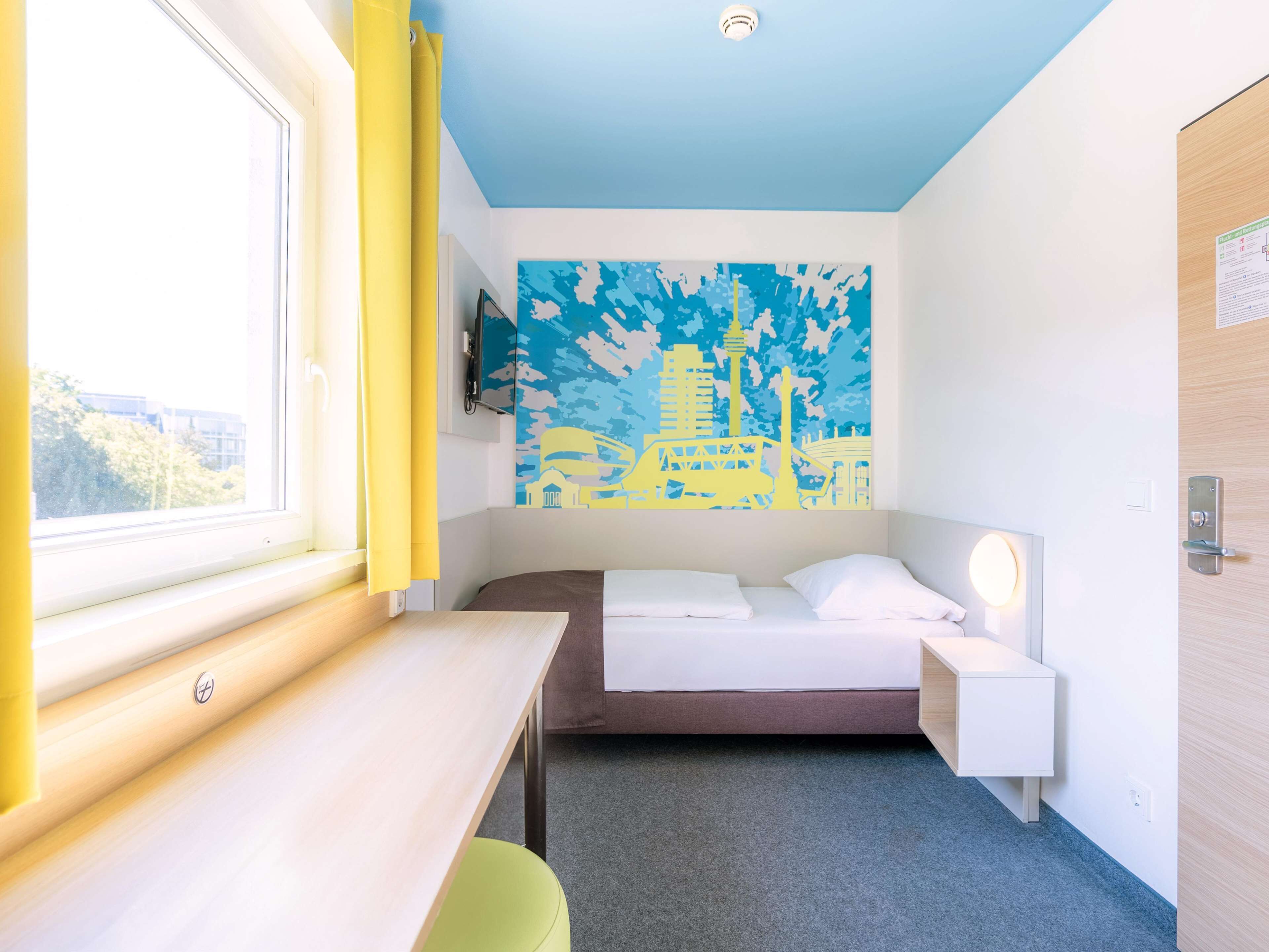 B&B Hotel Stuttgart-City B&B Hotel Stuttgart-City
