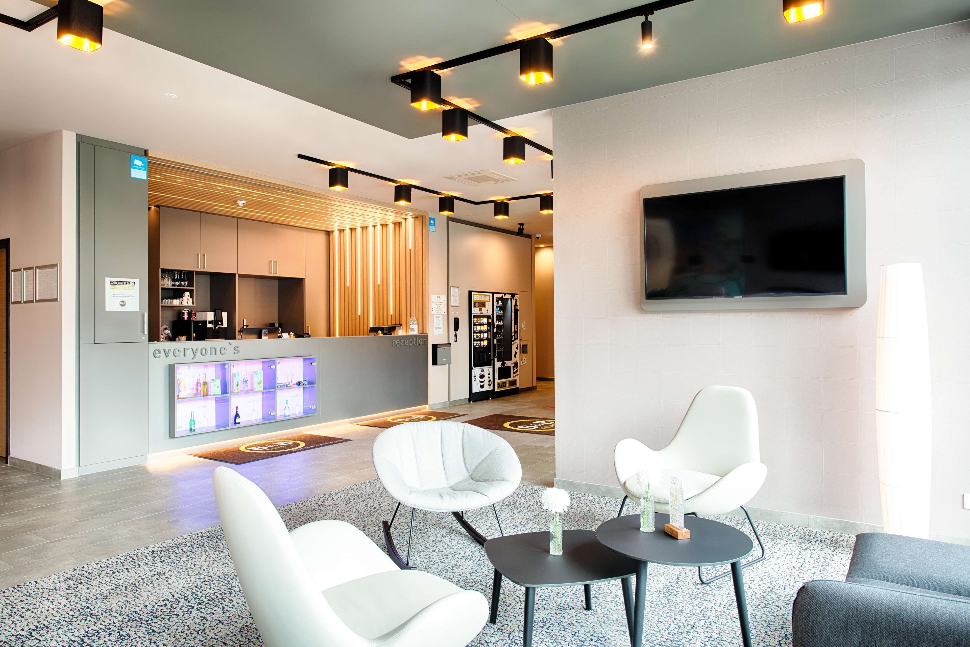 B&B Hotel Stuttgart-Neckarhafen B&B Hotel Stuttgart-Neckarhafen