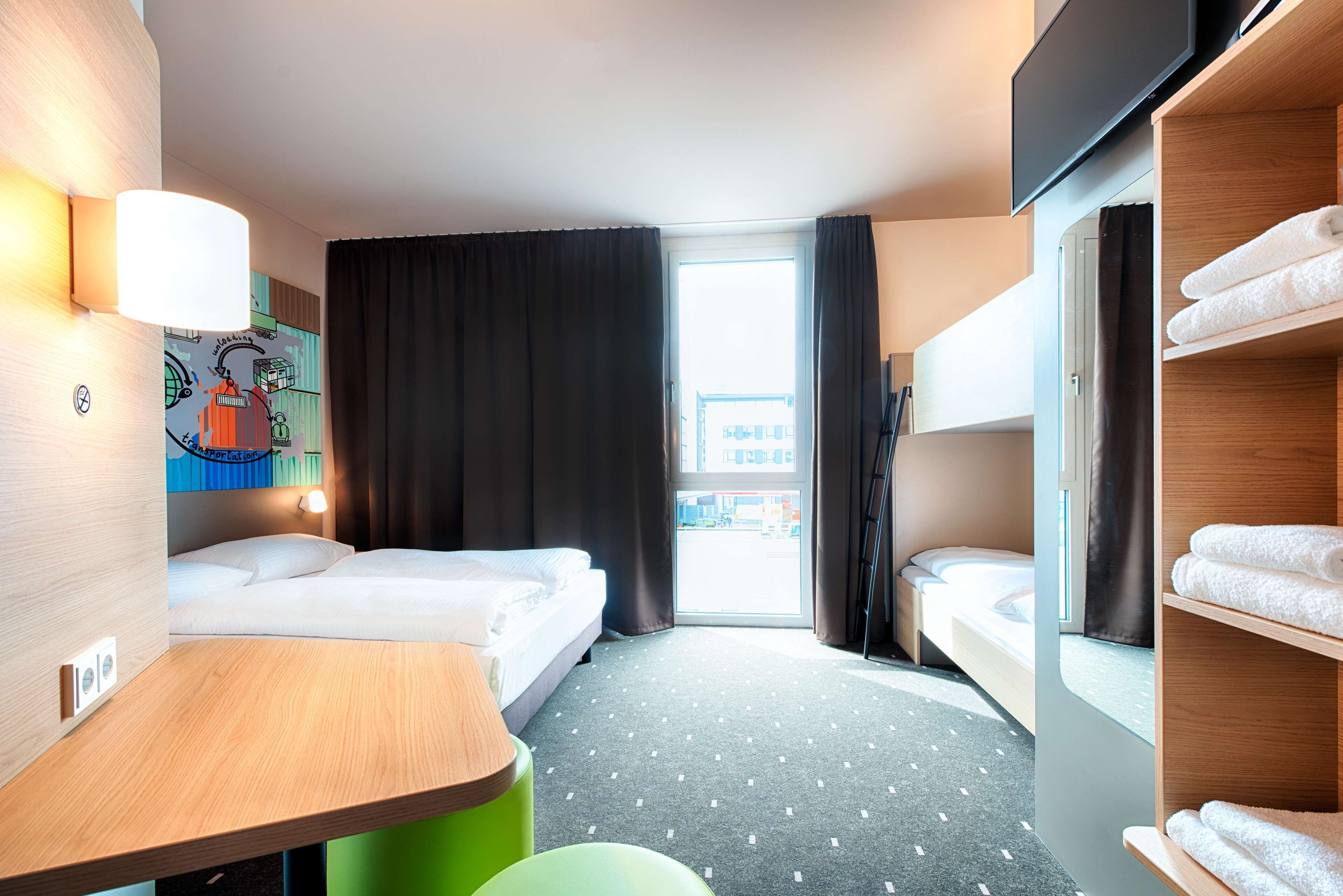 B&B Hotel Stuttgart-Neckarhafen B&B Hotel Stuttgart-Neckarhafen