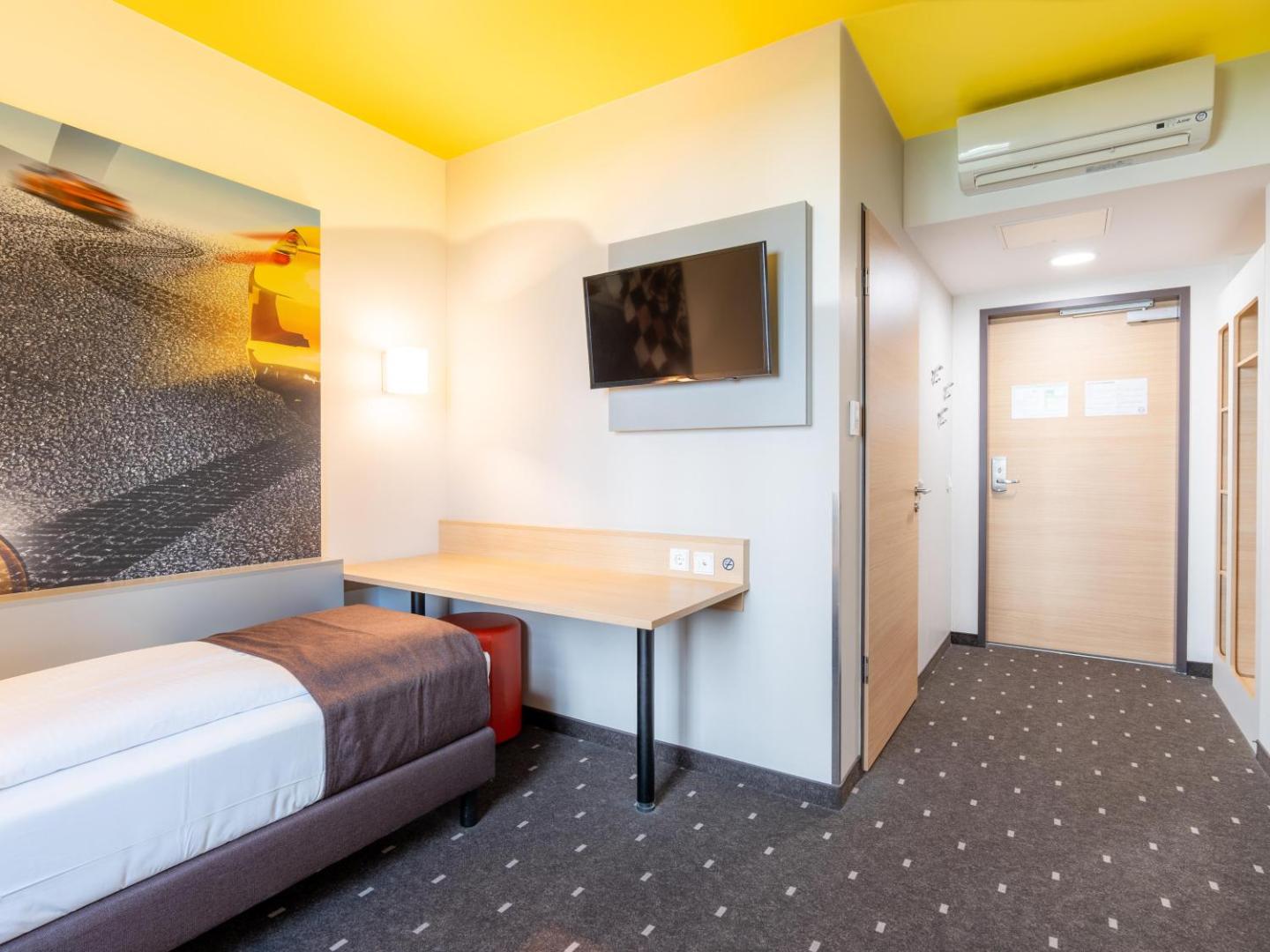 B&B Hotel Stuttgart-Zuffenhausen B&B Hotel Stuttgart-Zuffenhausen