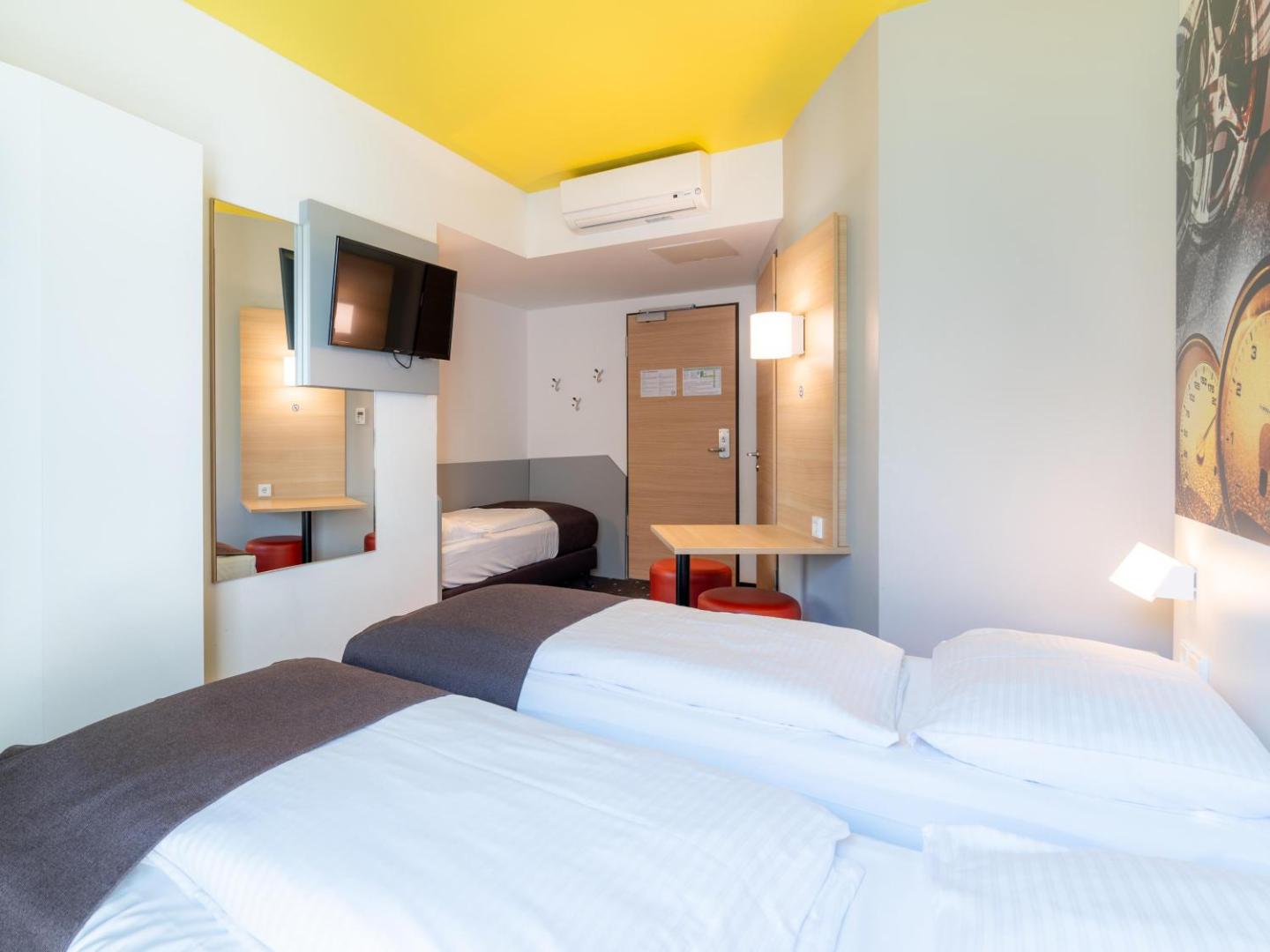 B&B Hotel Stuttgart-Zuffenhausen B&B Hotel Stuttgart-Zuffenhausen