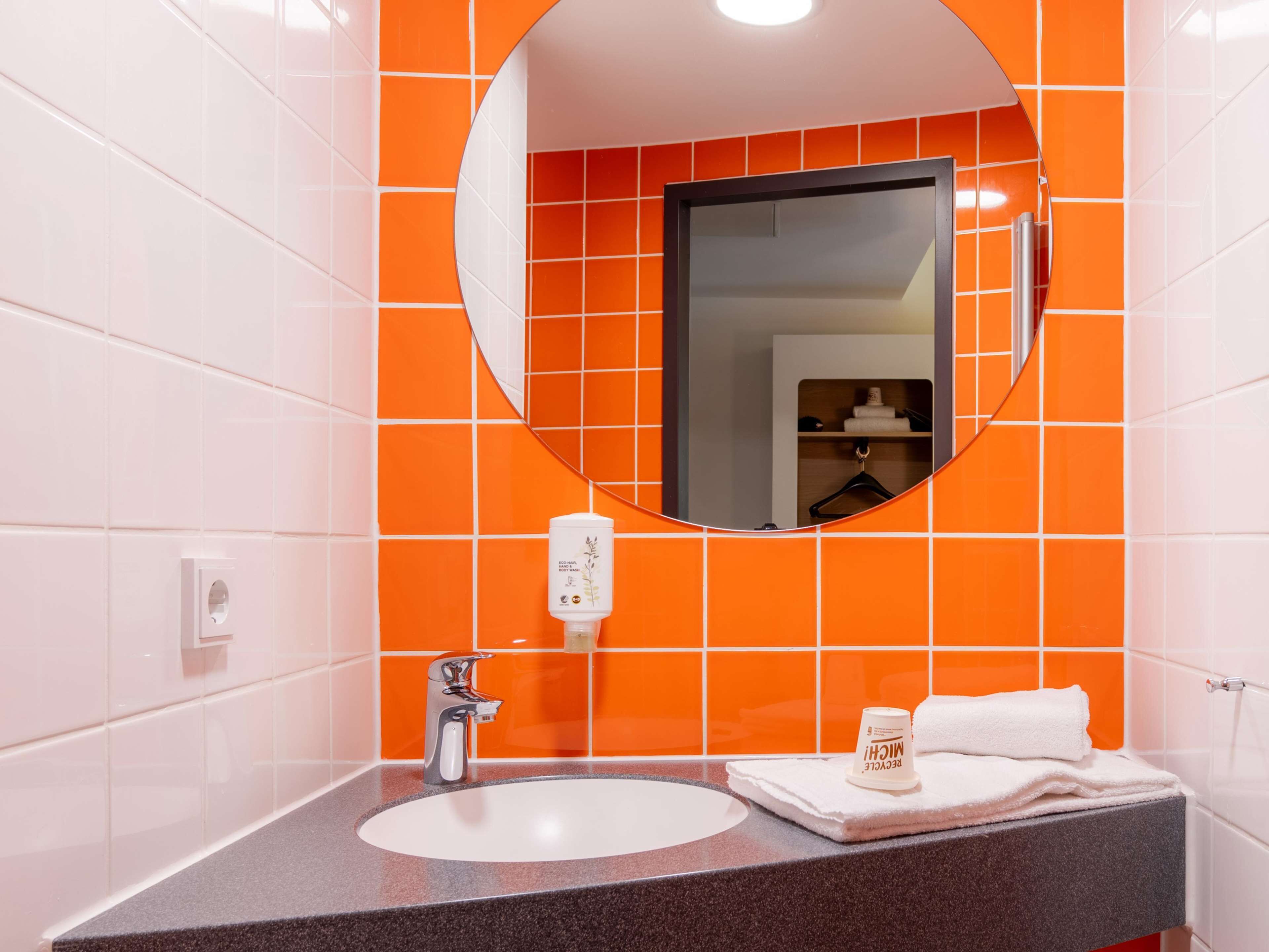 B&B Hotel Stuttgart-Zuffenhausen B&B Hotel Stuttgart-Zuffenhausen