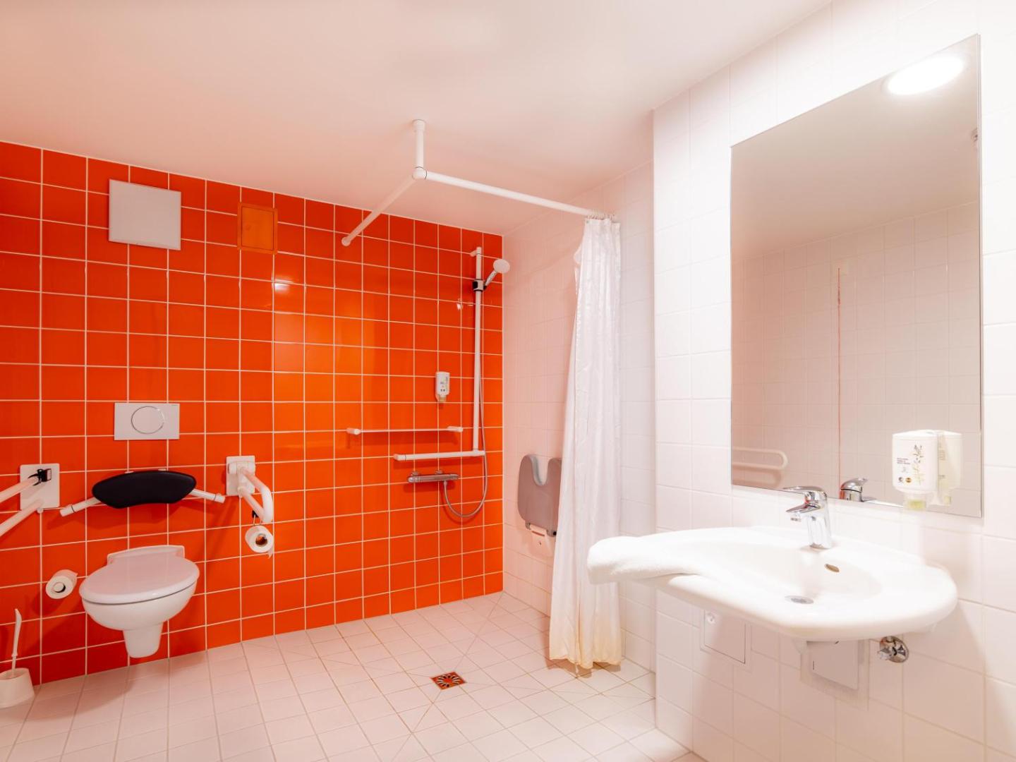 B&B Hotel Stuttgart-Zuffenhausen B&B Hotel Stuttgart-Zuffenhausen