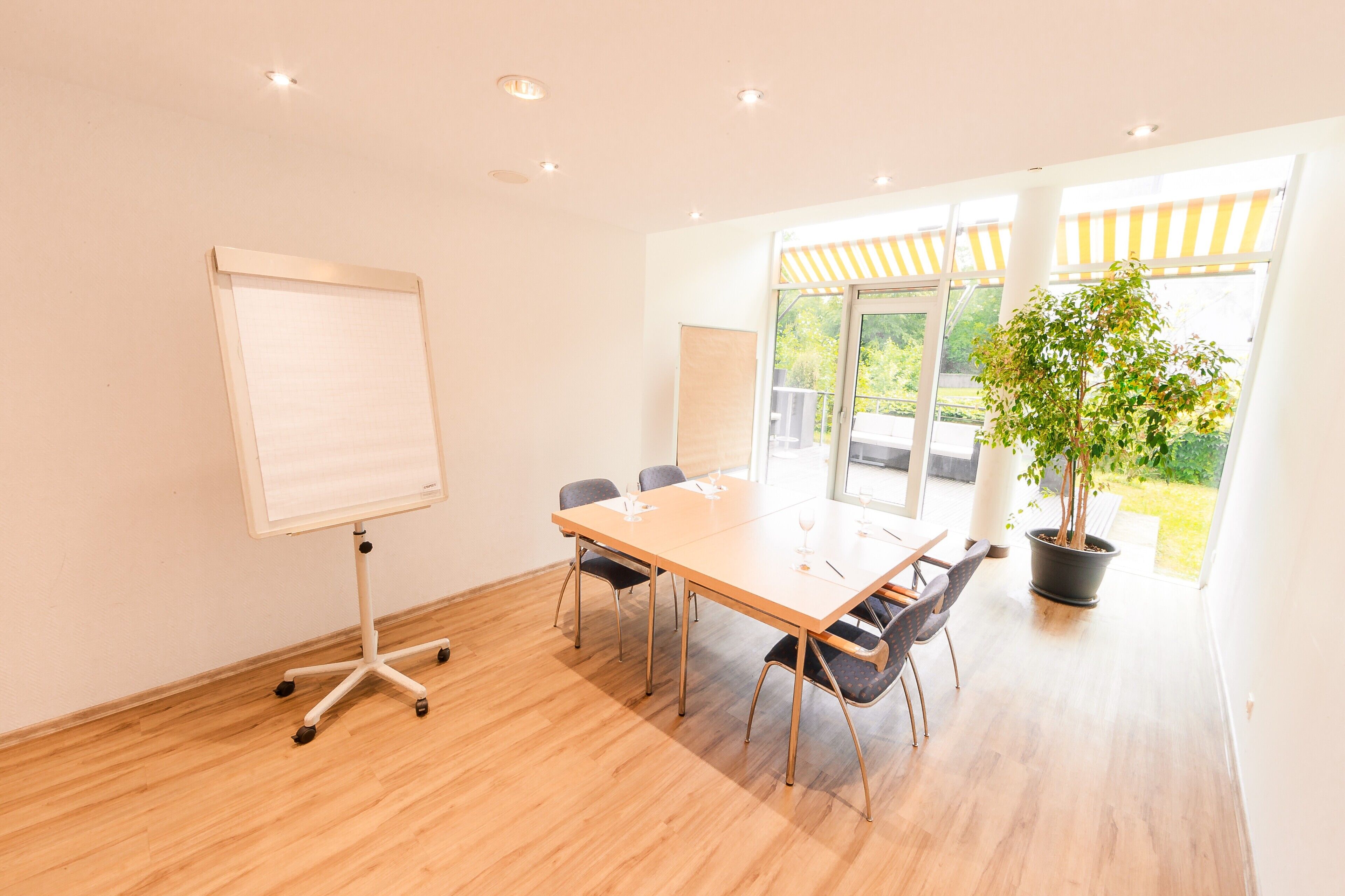 Best Western Plazahotel Stuttgart-Ditzingen, Ditzingen Best Western Plazahotel Stuttgart-Ditzingen, Ditzingen