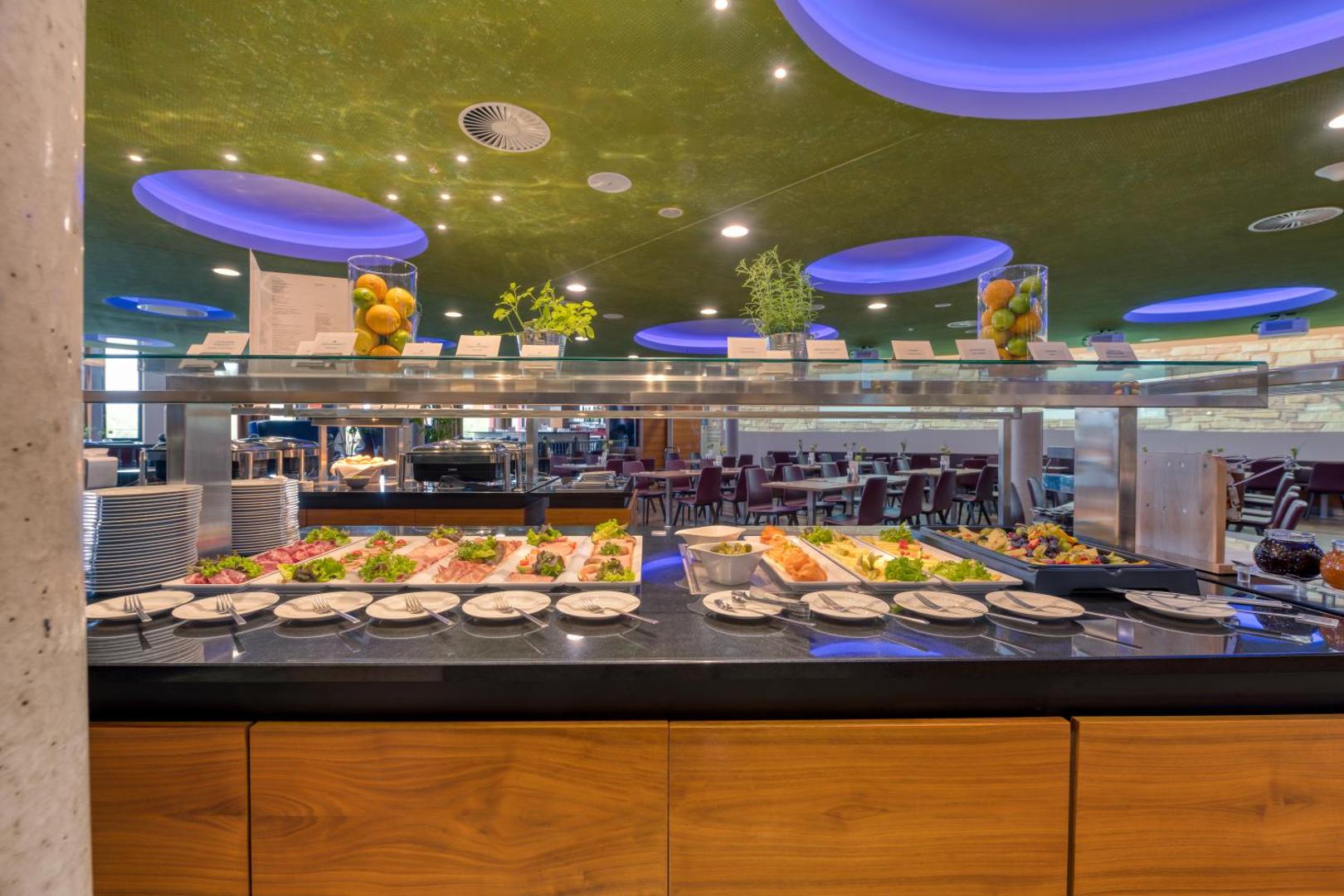 Hilton Garden Inn Stuttgart NeckarPark Hilton Garden Inn Stuttgart NeckarPark