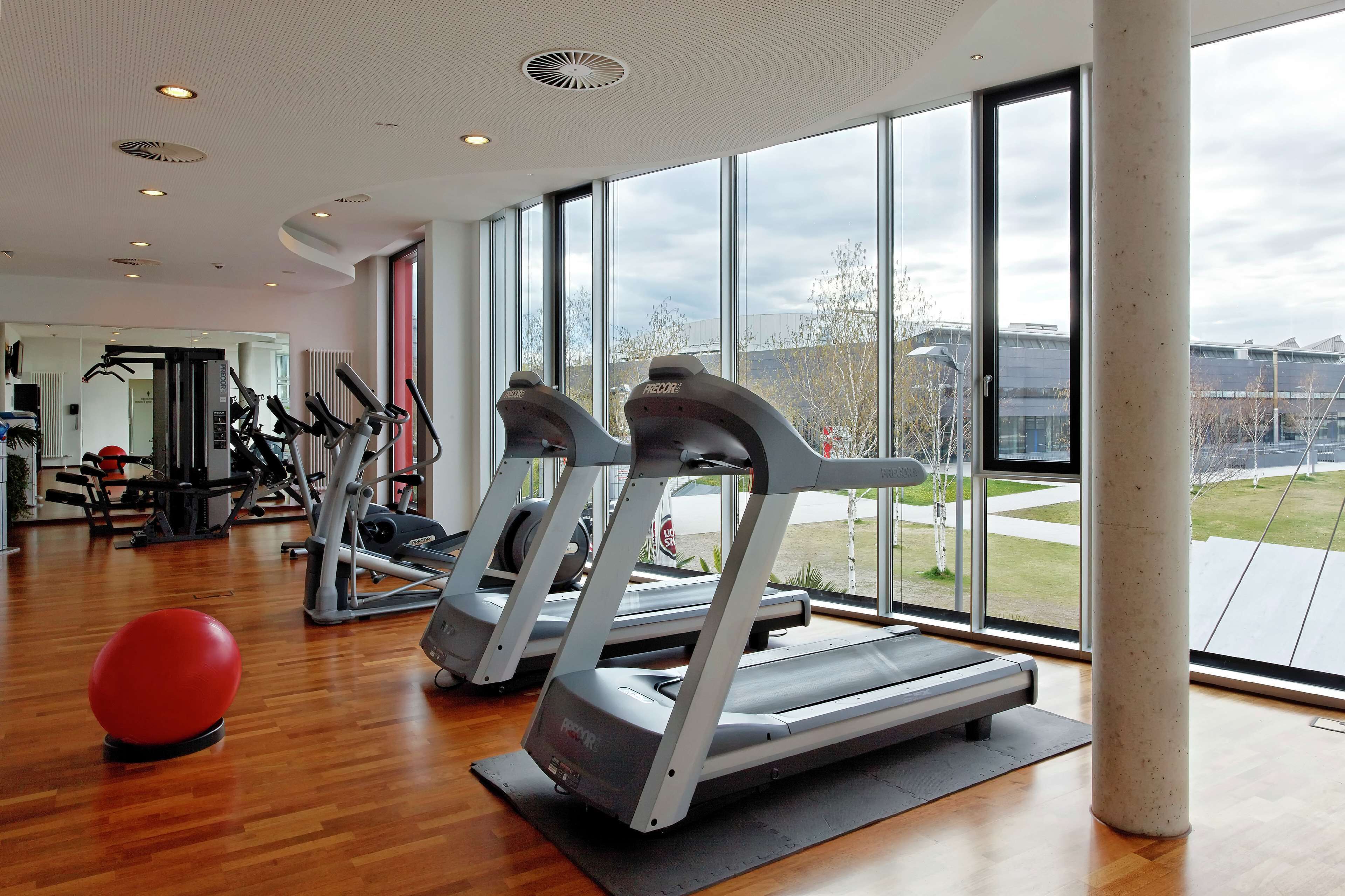 Hilton Garden Inn Stuttgart NeckarPark Hilton Garden Inn Stuttgart NeckarPark