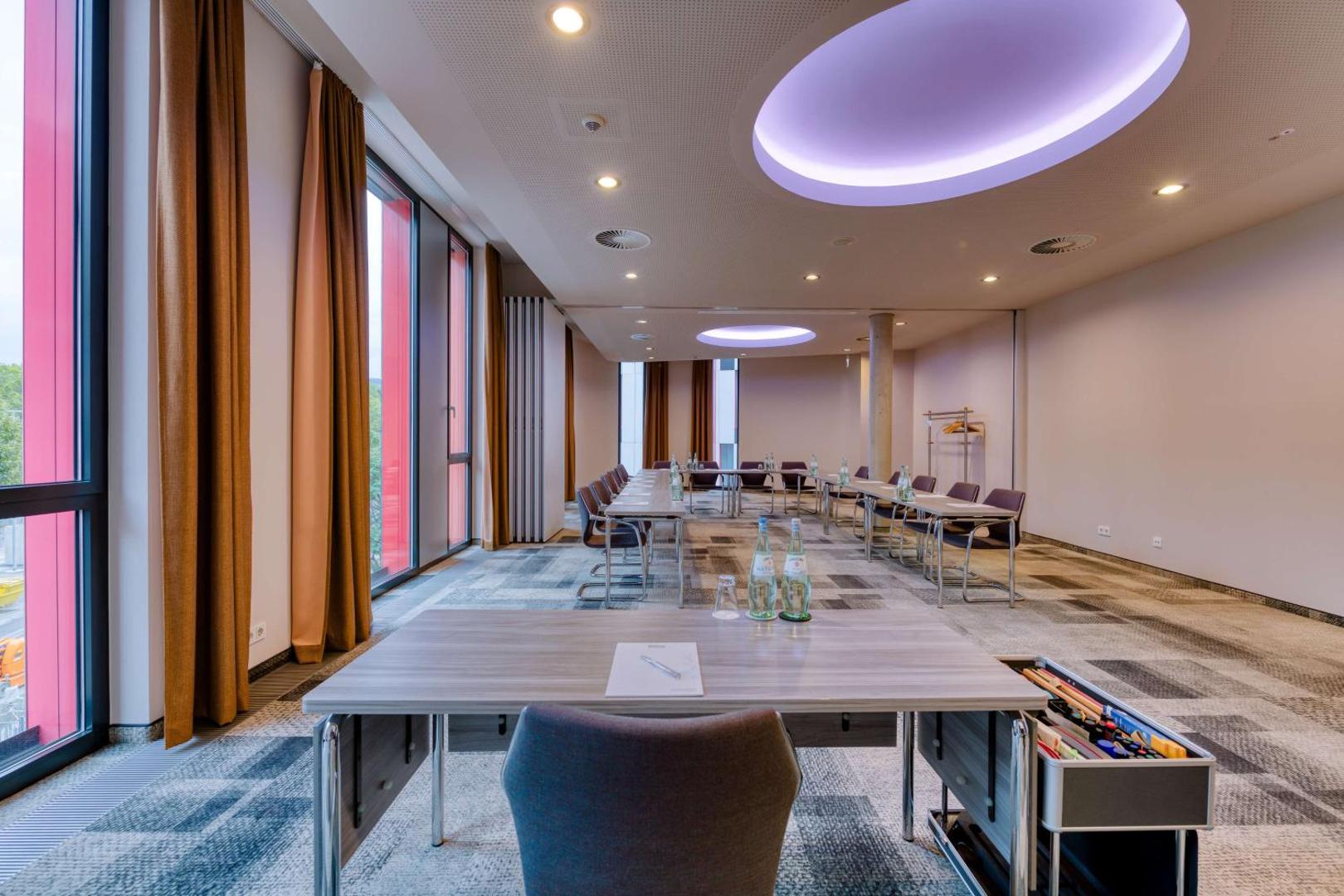 Hilton Garden Inn Stuttgart NeckarPark Hilton Garden Inn Stuttgart NeckarPark