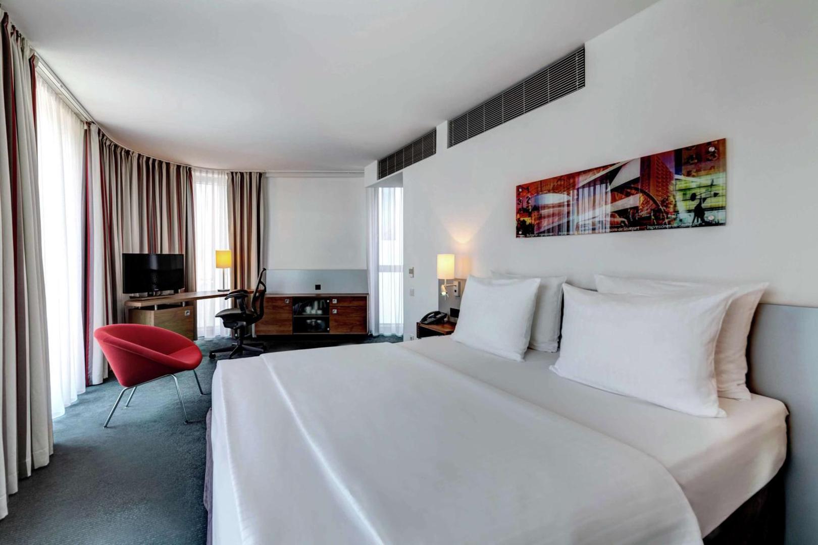 Hilton Garden Inn Stuttgart NeckarPark Hilton Garden Inn Stuttgart NeckarPark