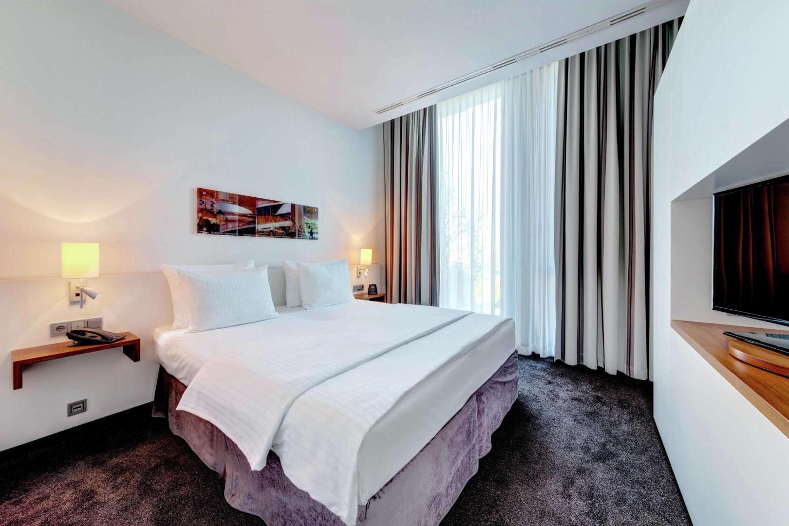 Hilton Garden Inn Stuttgart NeckarPark Hilton Garden Inn Stuttgart NeckarPark