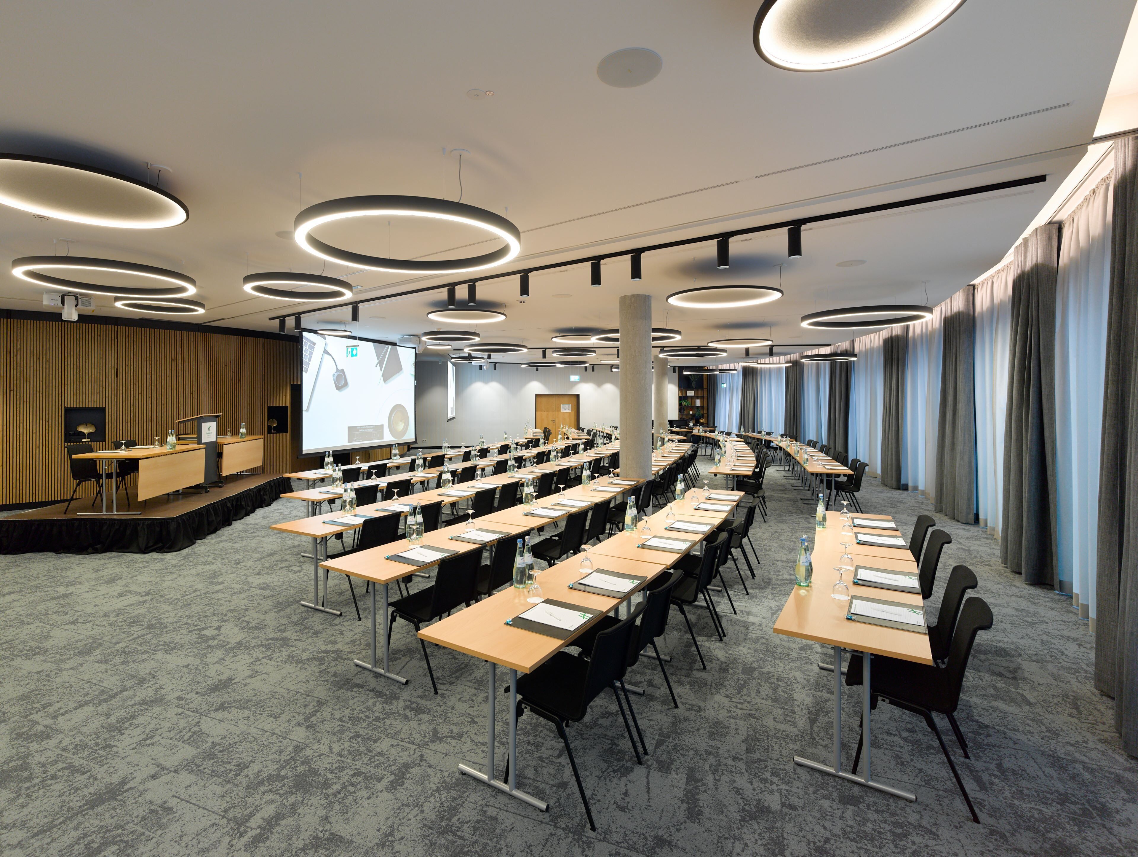 Holiday Inn Stuttgart Holiday Inn Stuttgart
