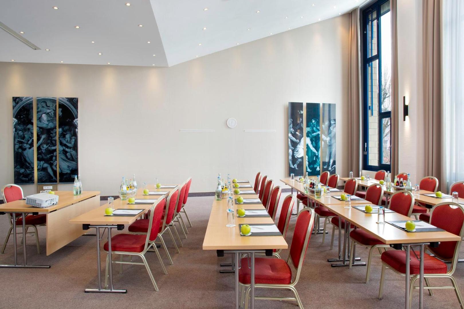Holiday Inn Stuttgart Holiday Inn Stuttgart