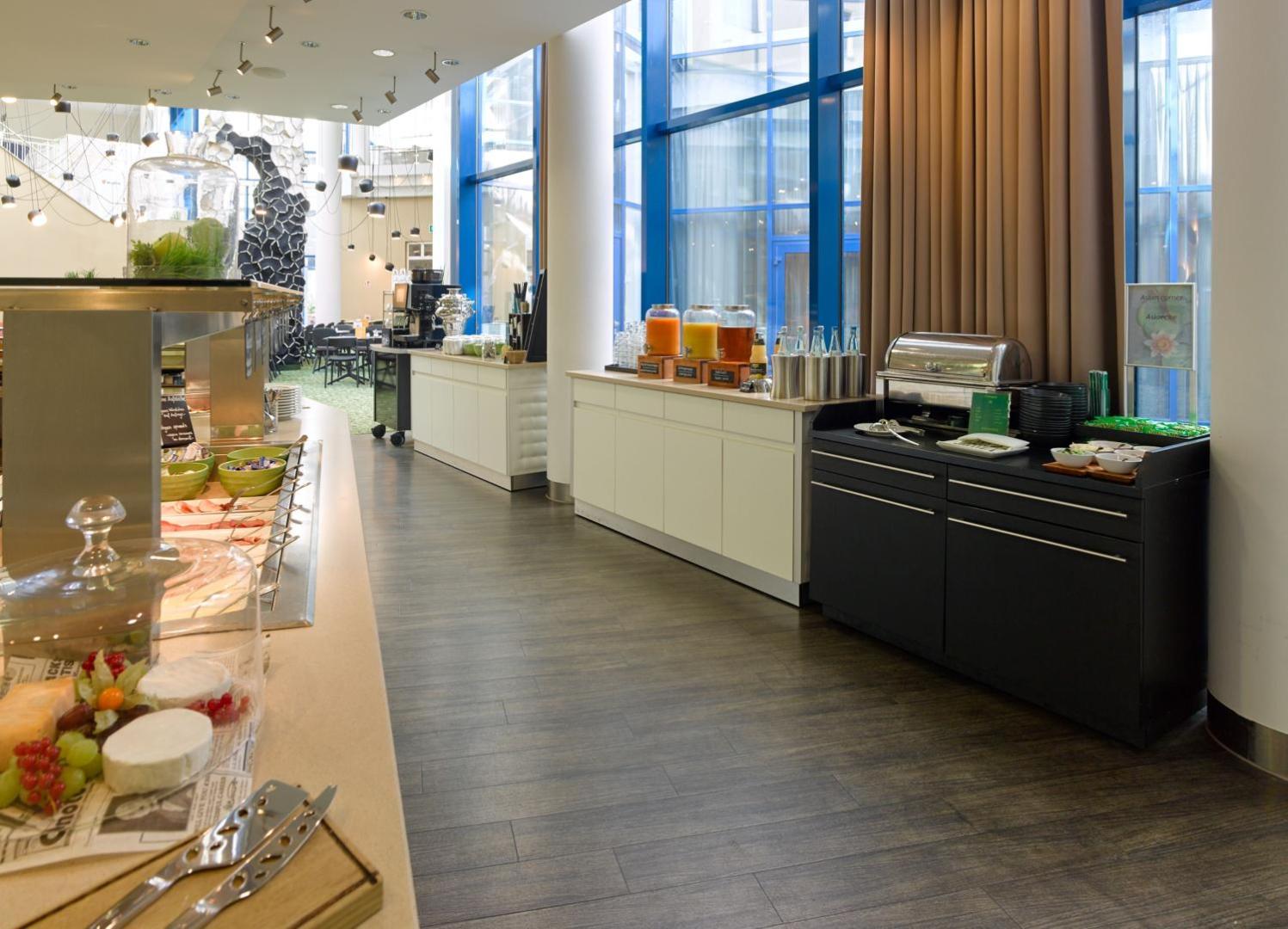 Holiday Inn Stuttgart Holiday Inn Stuttgart