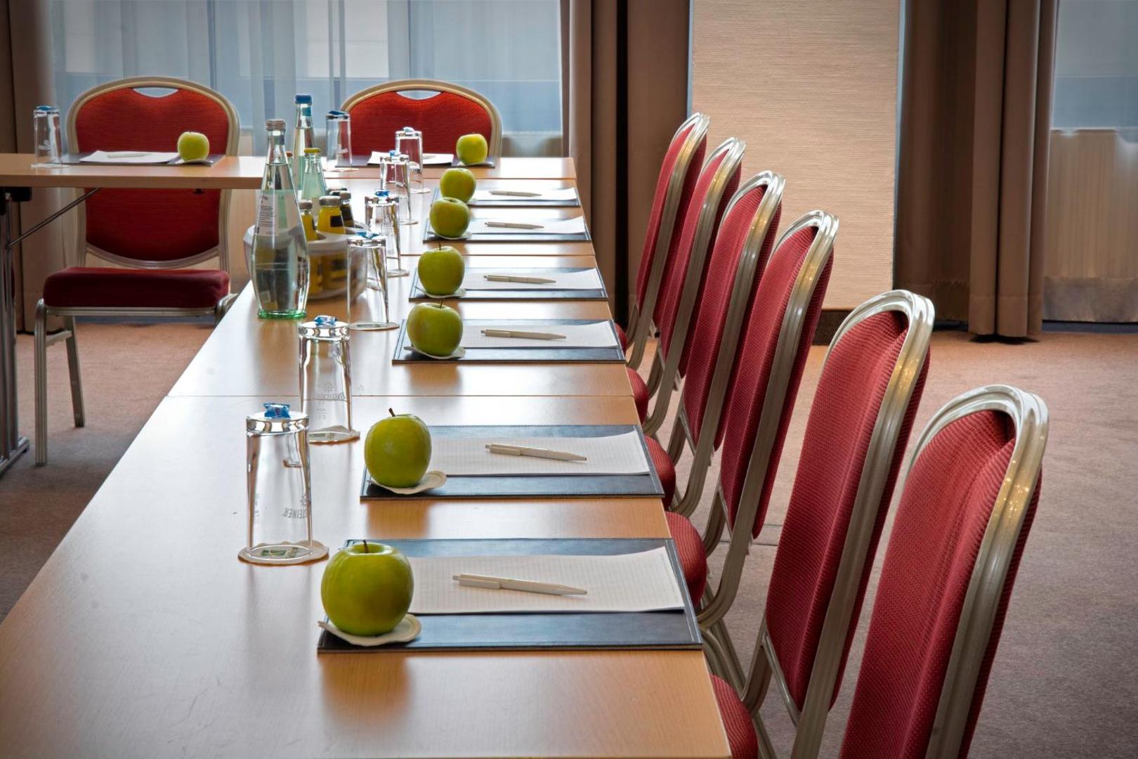 Holiday Inn Stuttgart Holiday Inn Stuttgart