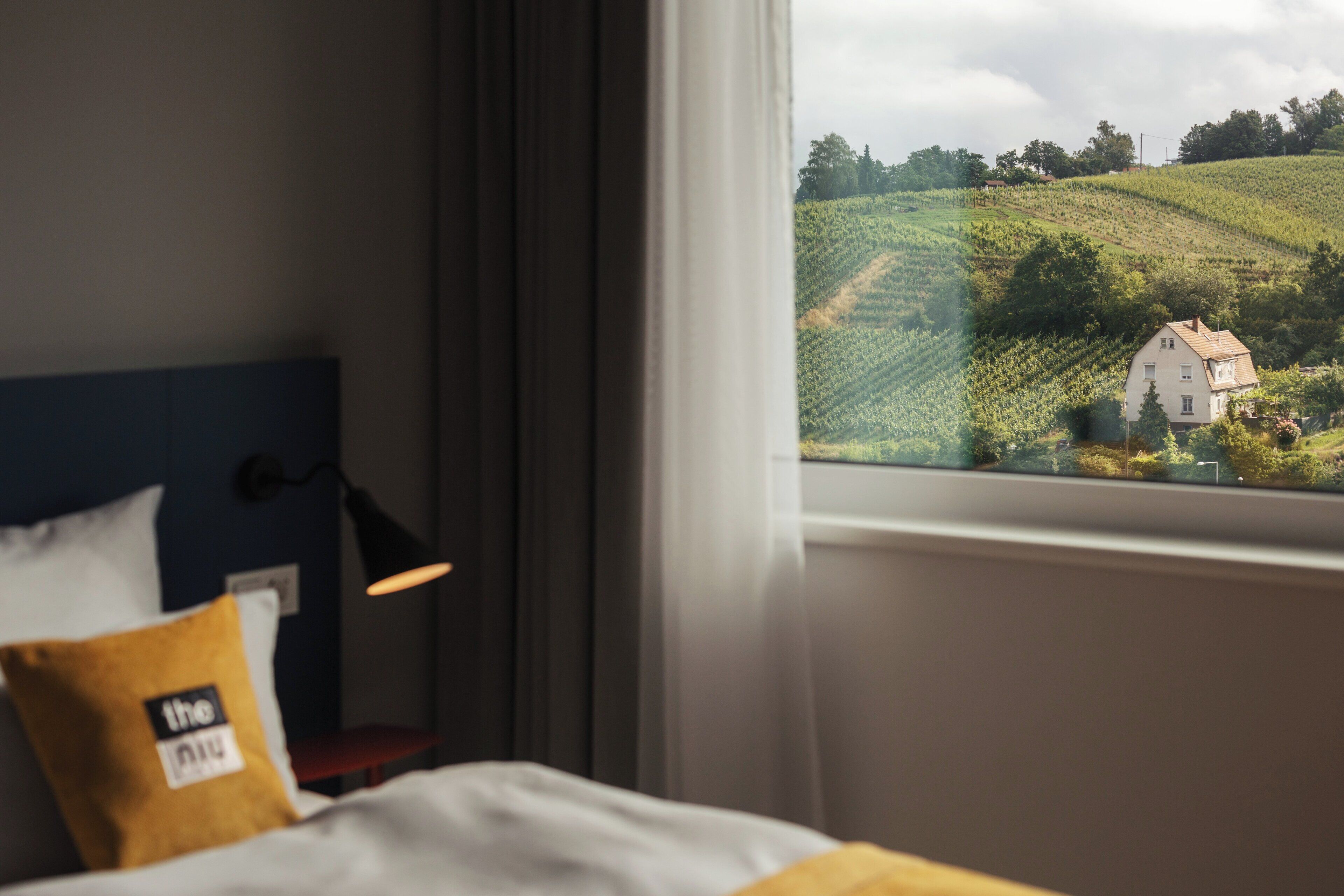 Holiday Inn - the niu, Form Stuttgart Feuerbach Holiday Inn - the niu, Form Stuttgart Feuerbach