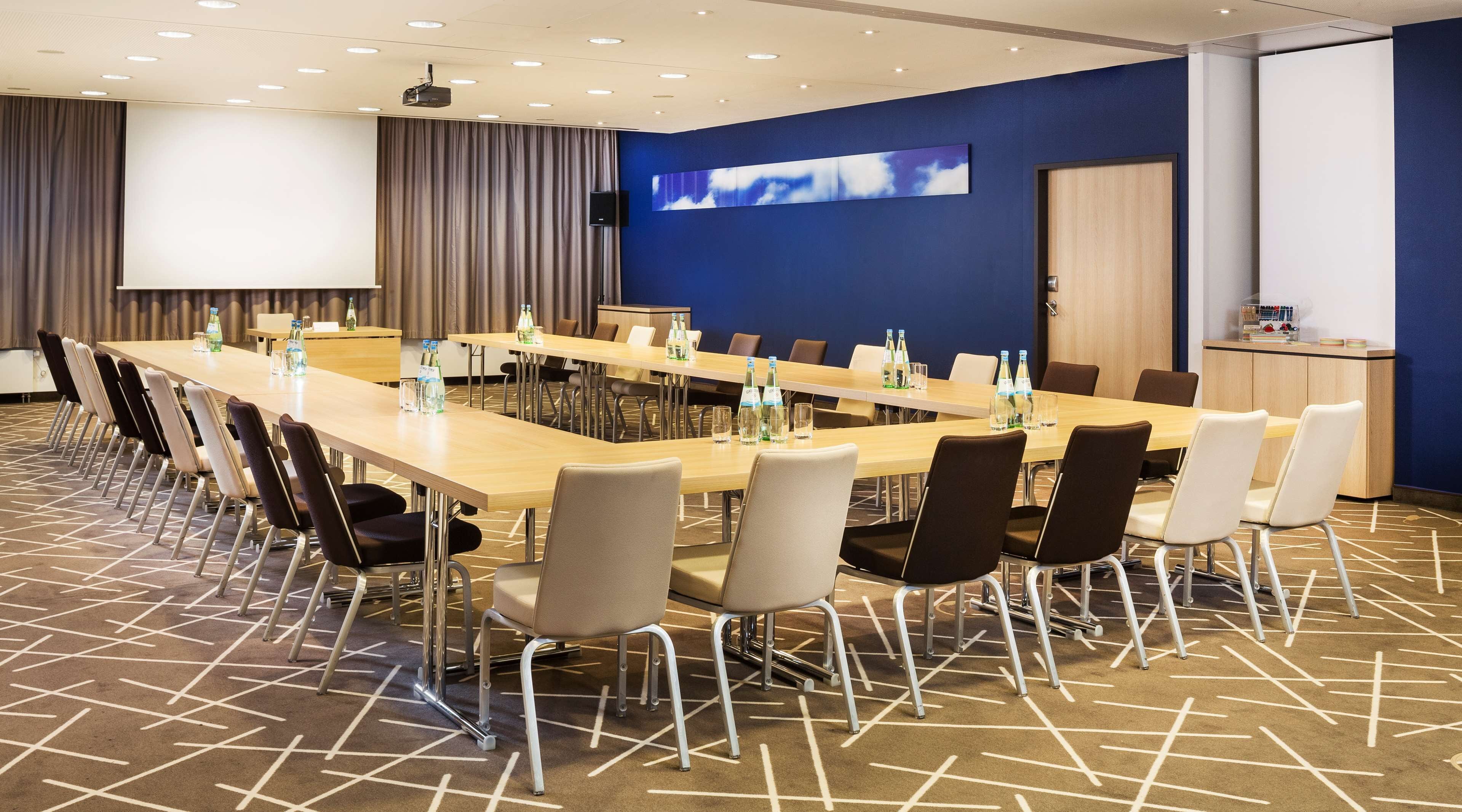 Park Inn by Radisson Stuttgart Park Inn by Radisson Stuttgart